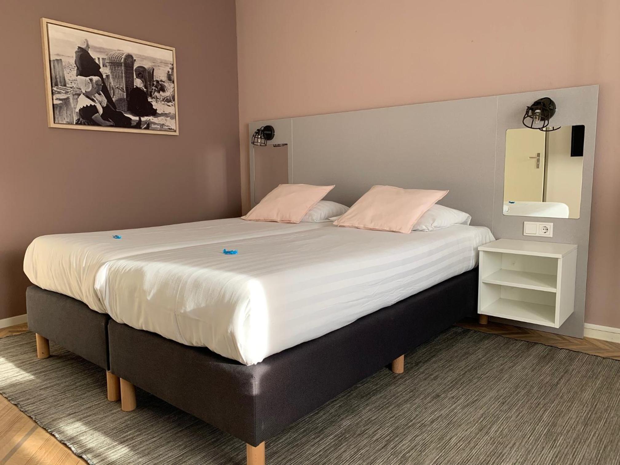 Small Double Room photo 3