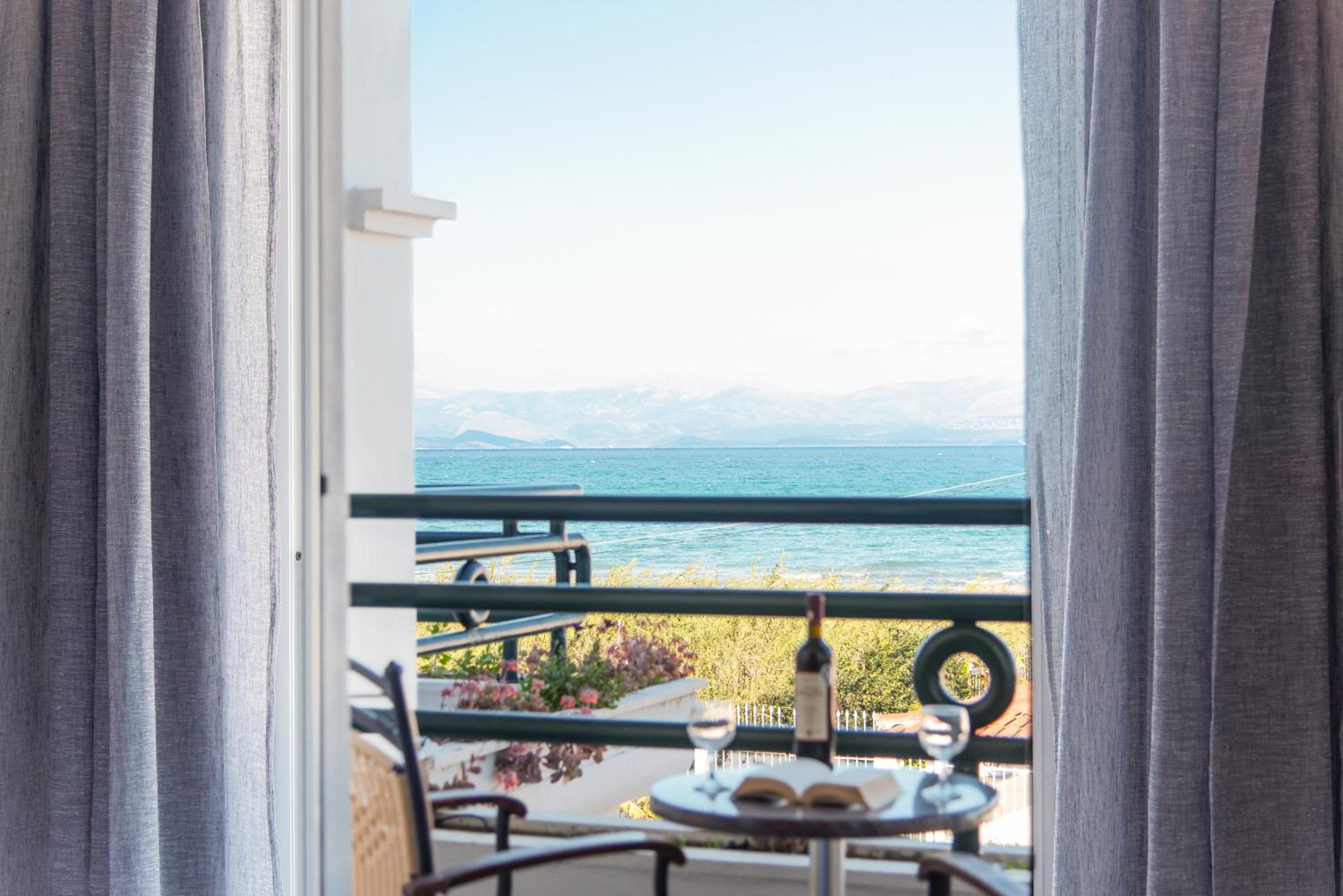 Studio with Sea View photo 3
