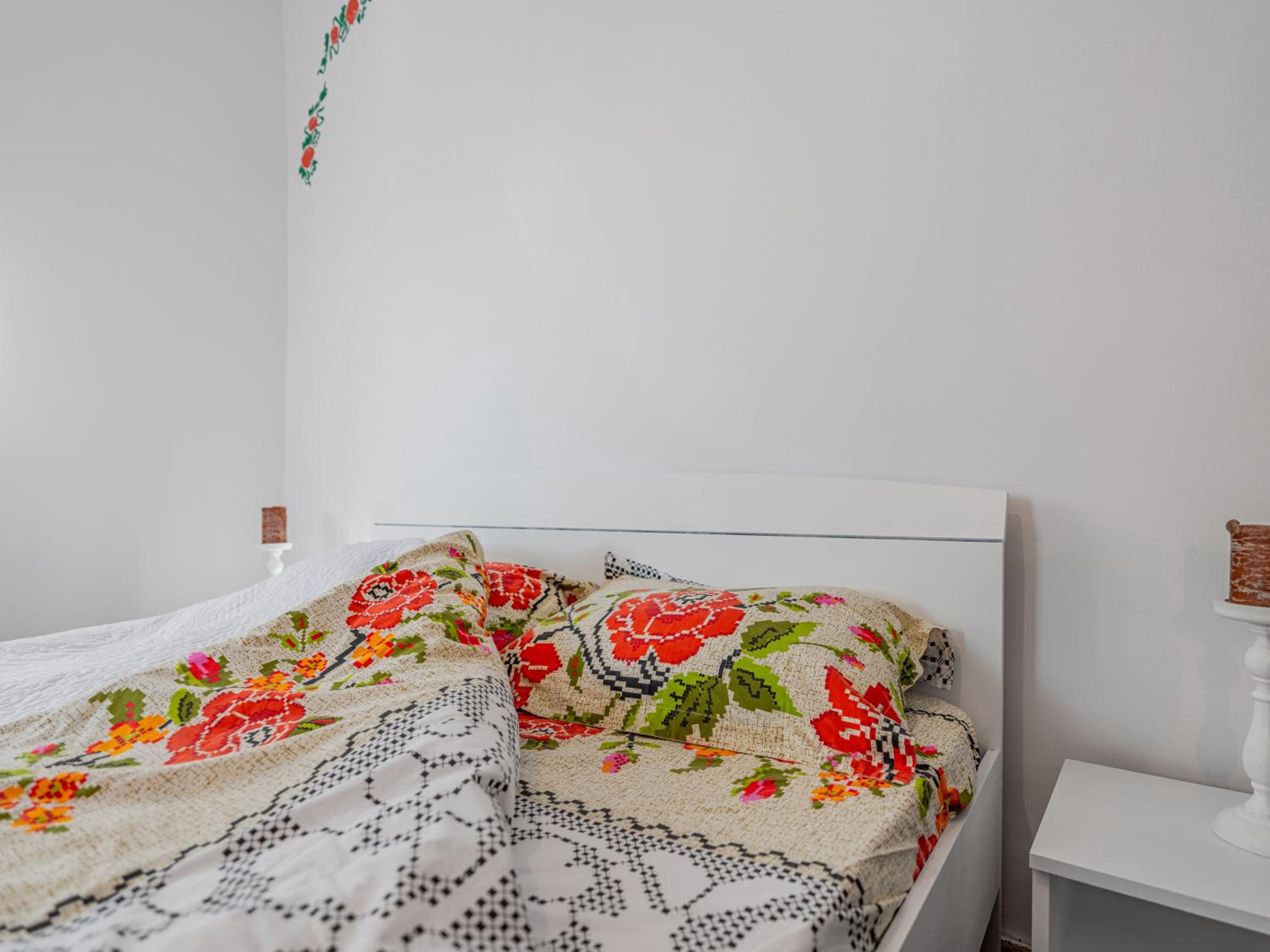 Two-Bedroom House - Photo 71