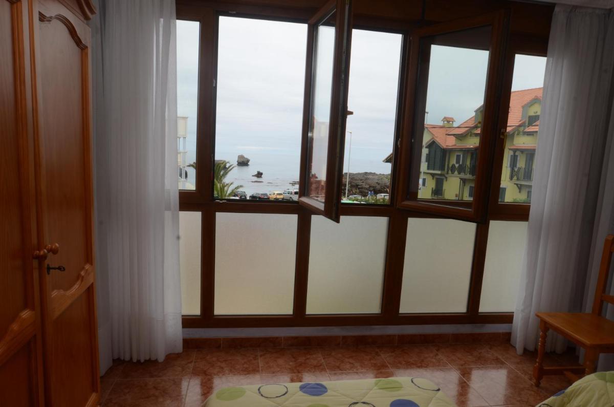 Apartment with Sea View photo 2