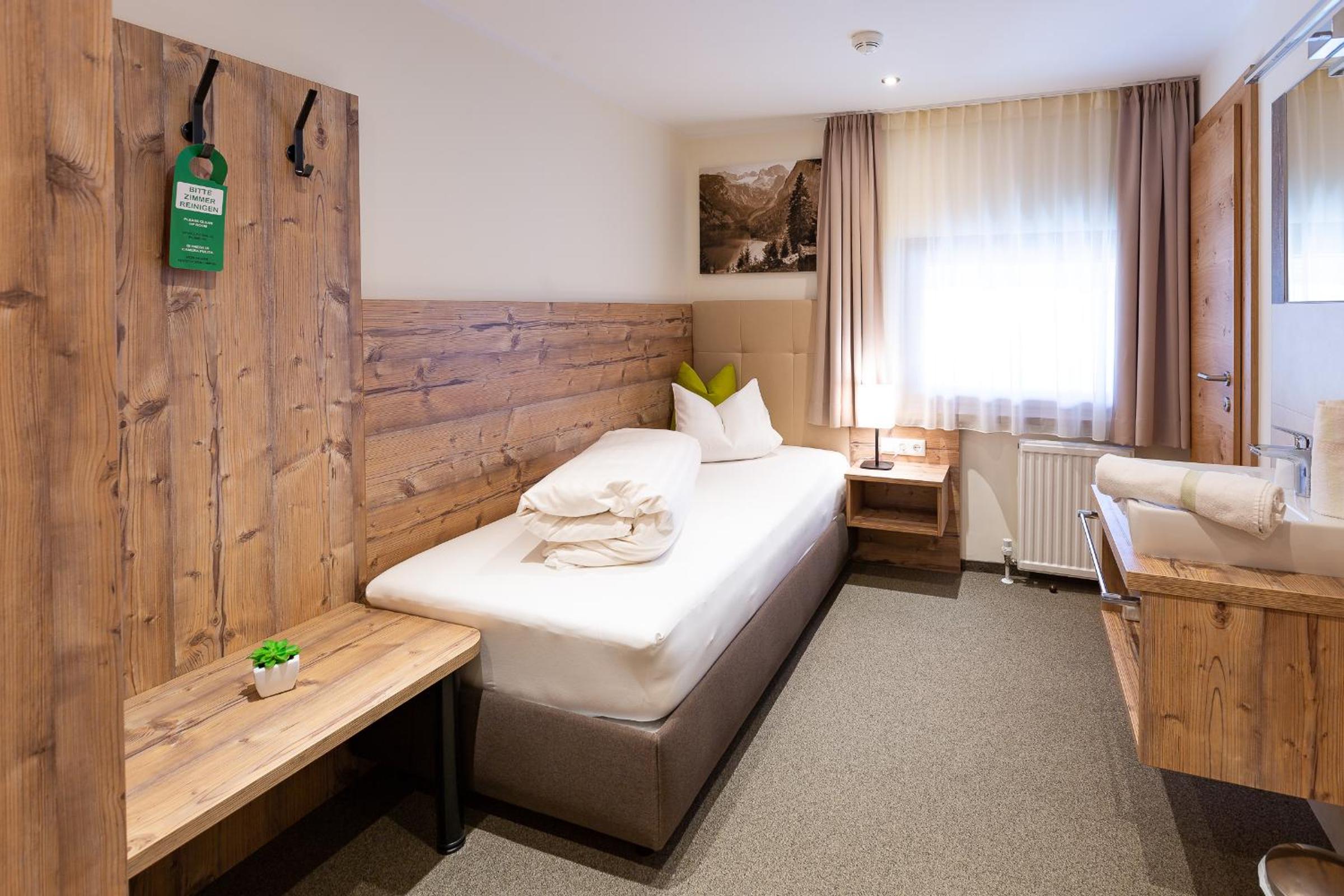 Deluxe Single Room photo 1