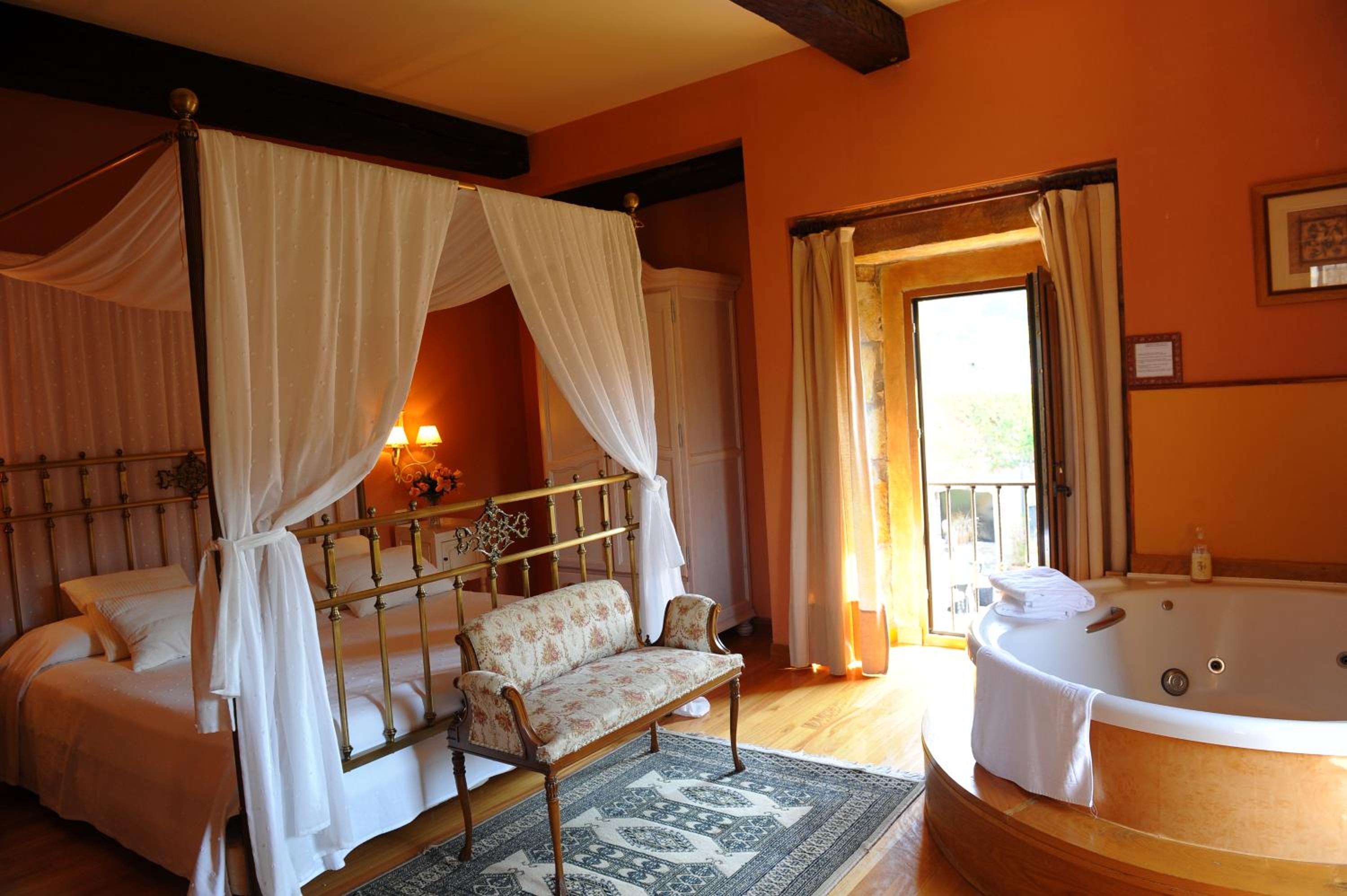 Superior Double Room - Photo 1