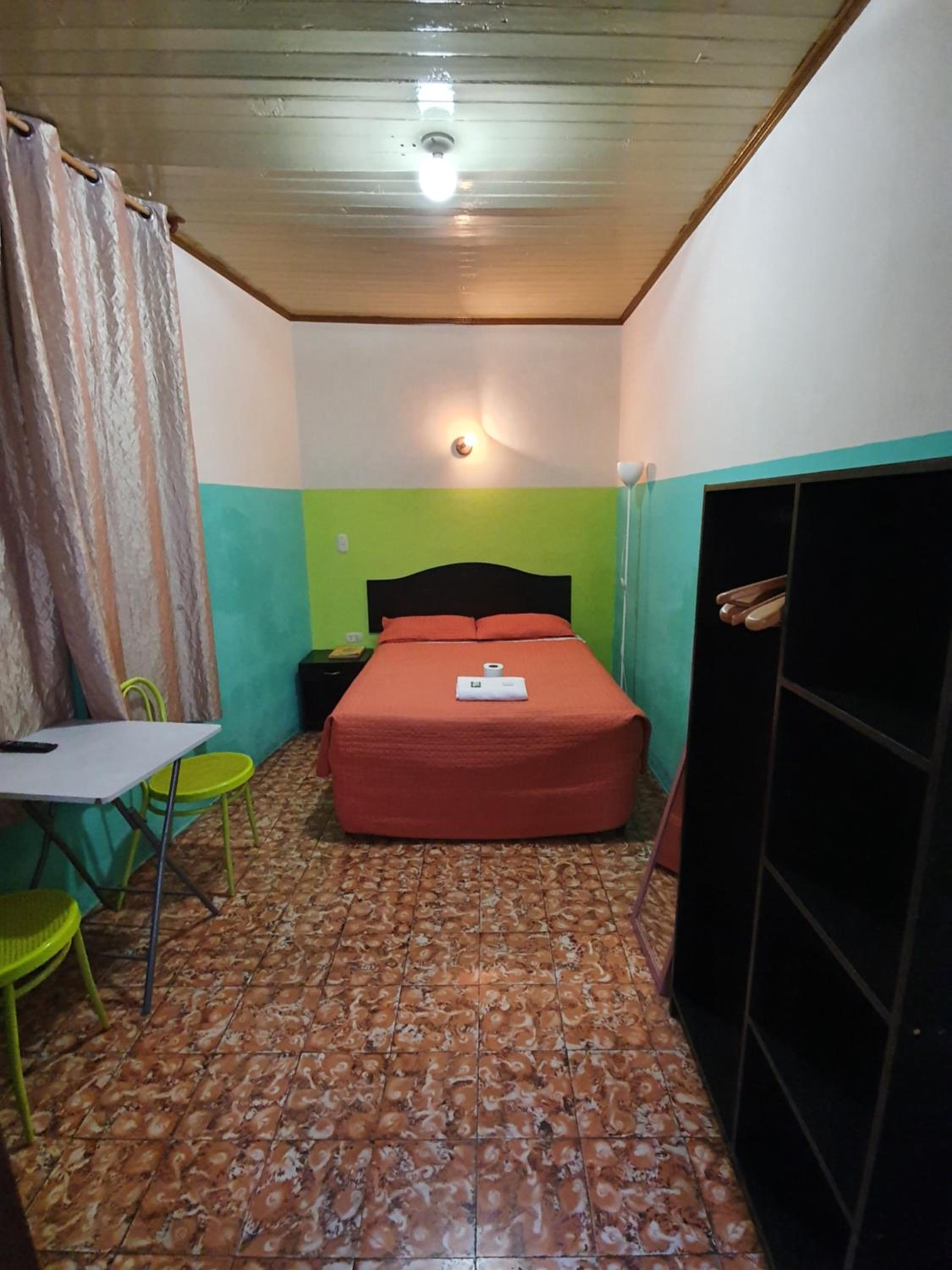 Deluxe Single Room photo 3
