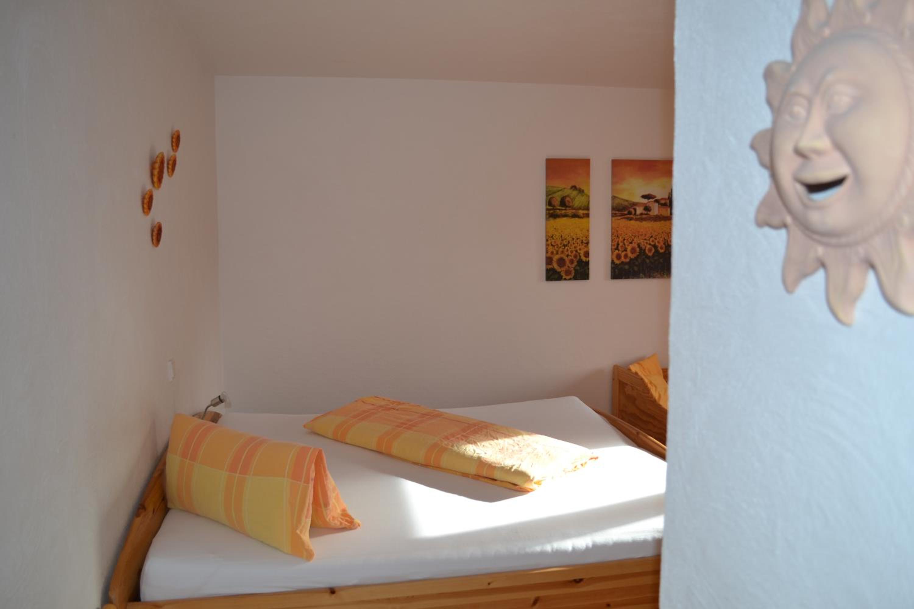 Double Room with Bathroom photo 3