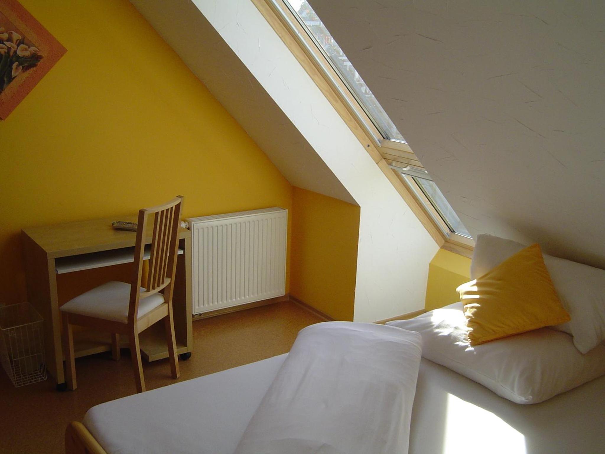 Standard Double Room - Photo 3
