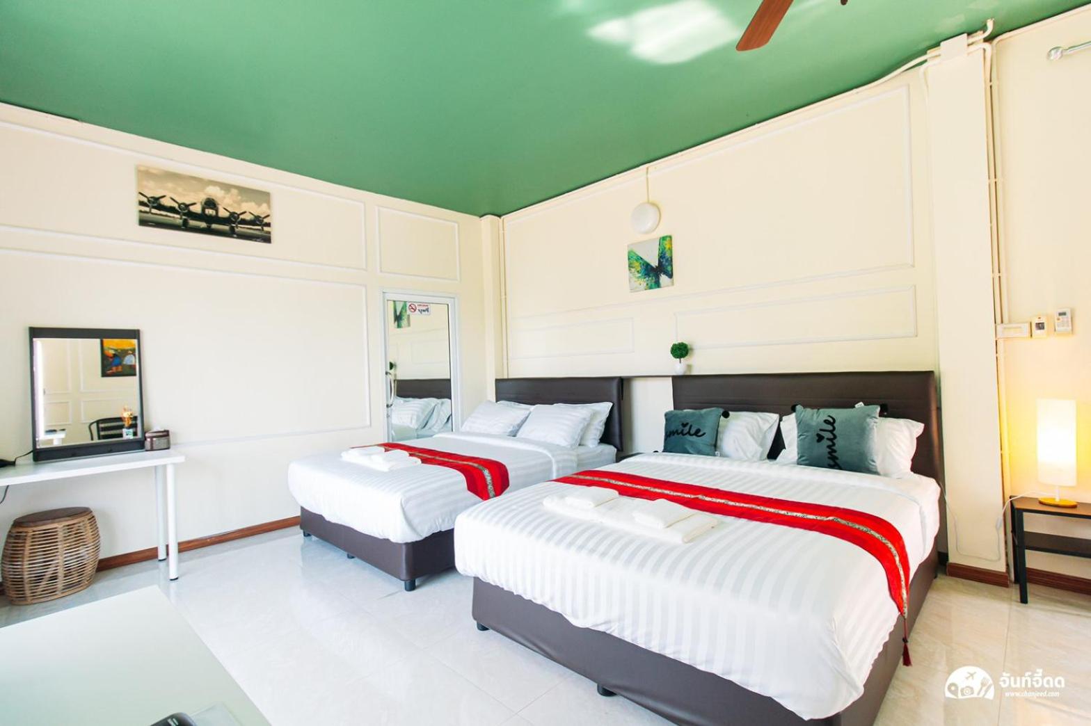 Deluxe Queen Room with Two Queen Beds
