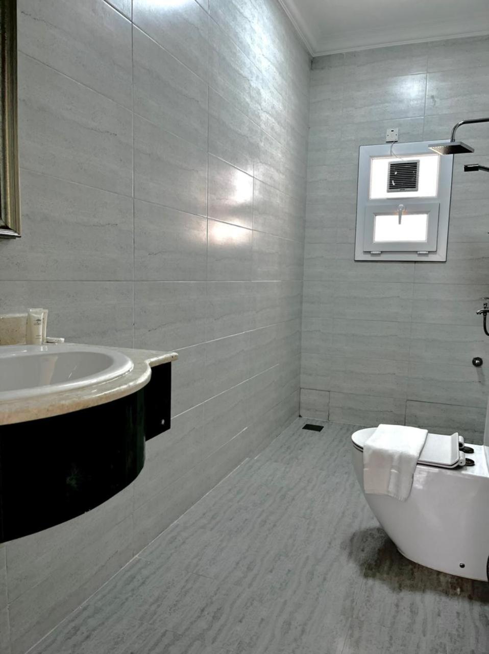 Triple Room with Sea View - Photo 3