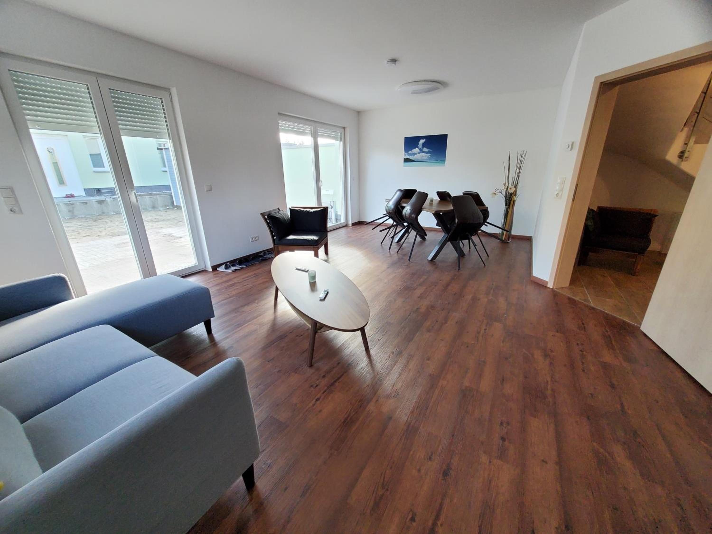 Three-Bedroom House photo 2