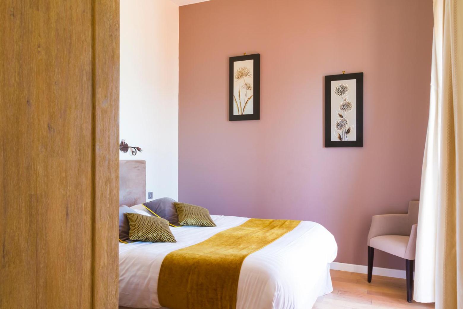 Superior Double Room "les Galets", Terrace with Sea View photo 1