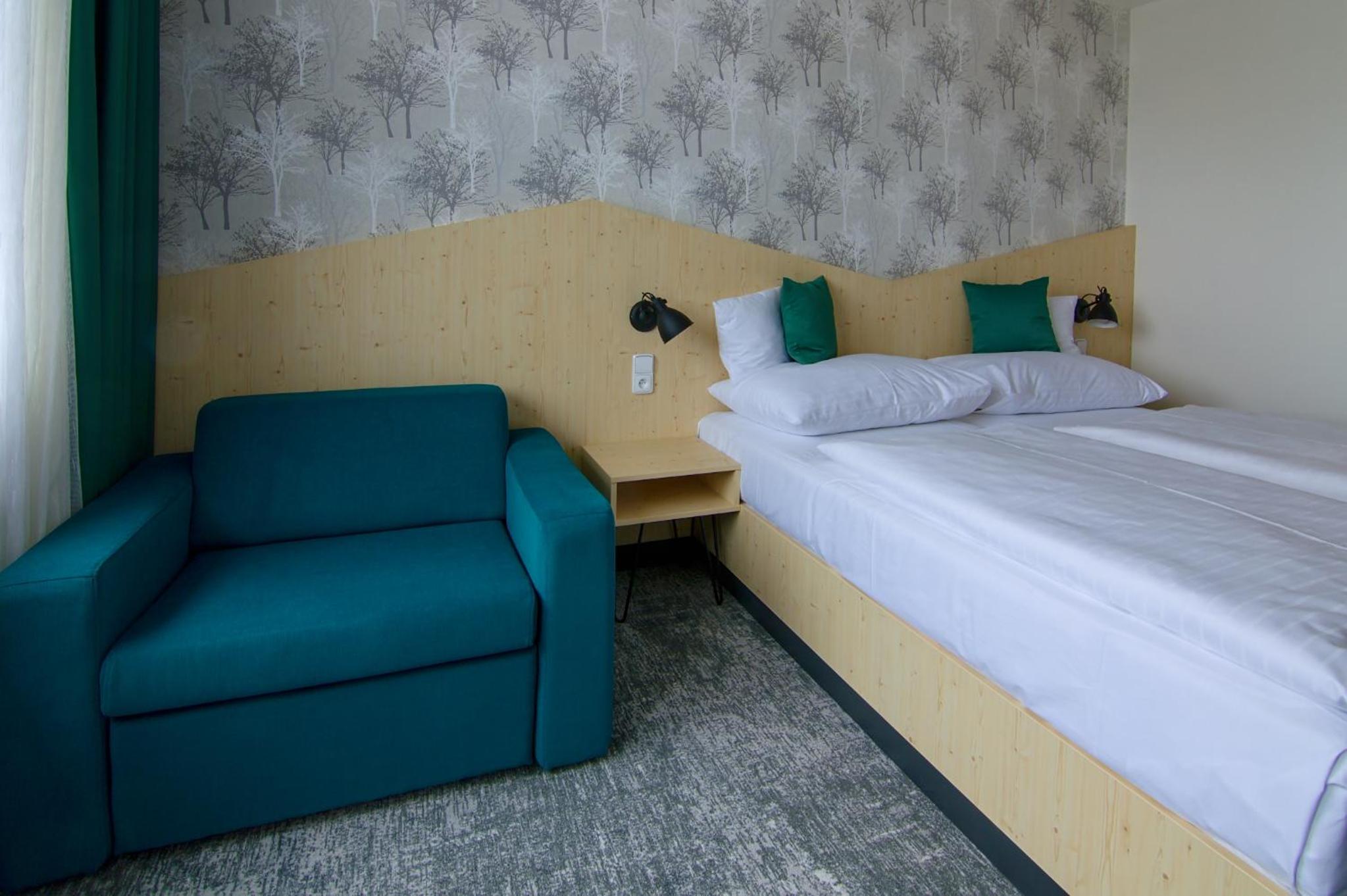 Standard Double or Twin Room - Photo 5