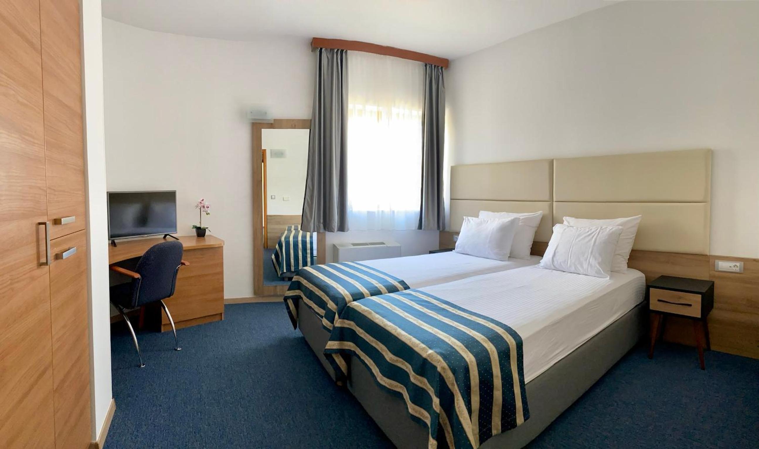 Family Suite - Photo 3