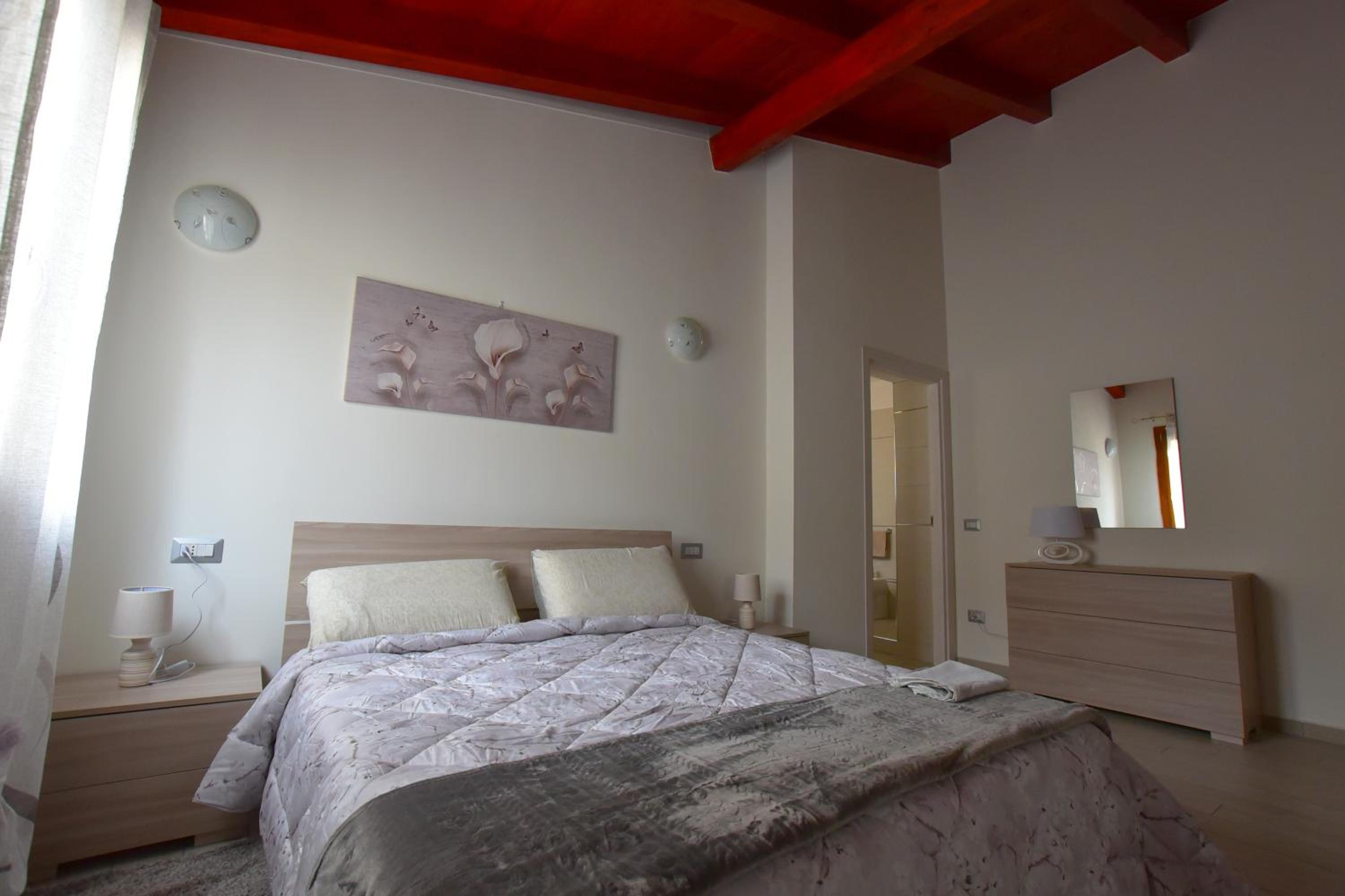 Double Room with Private Bathroom photo 1