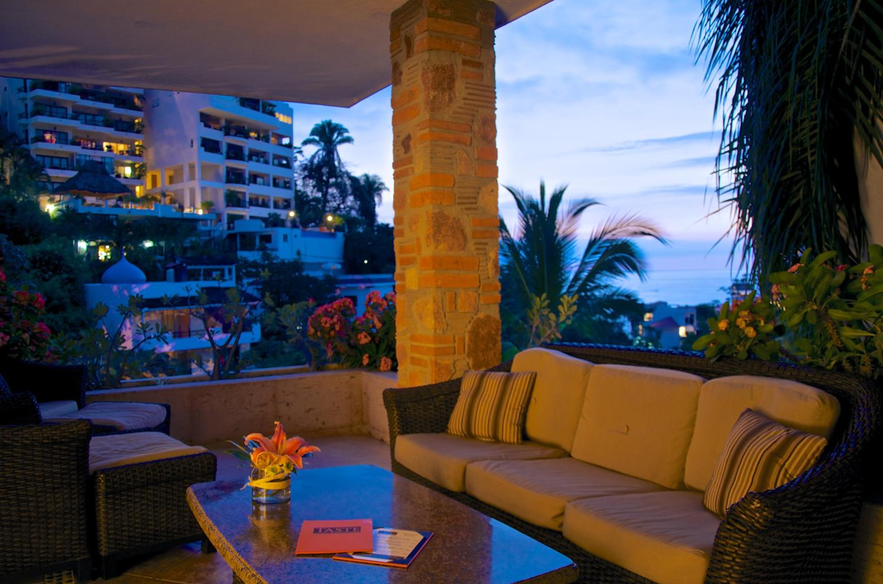Deluxe Double Room with Ocean View - Photo 7