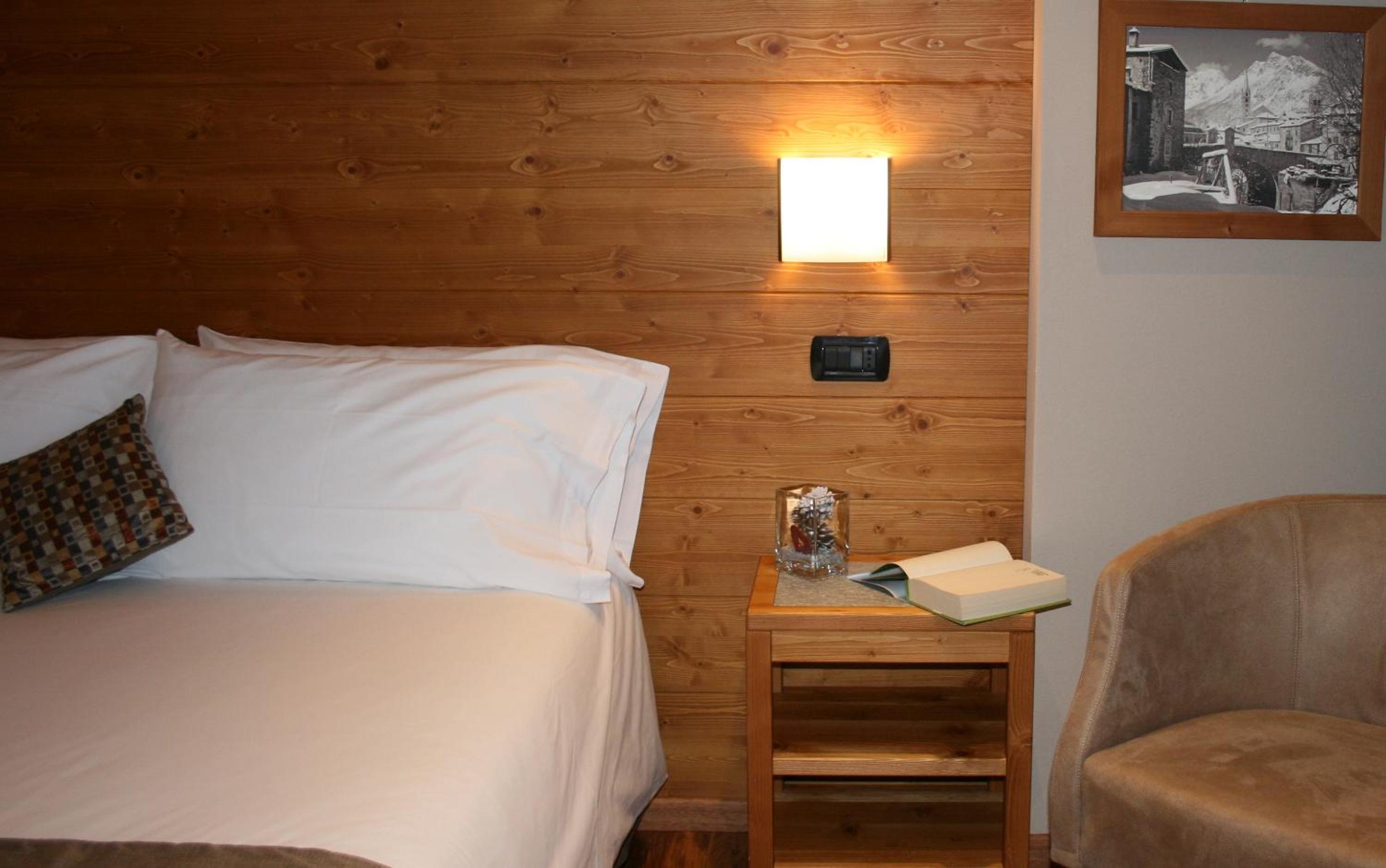 Superior Double or Twin Room photo 2