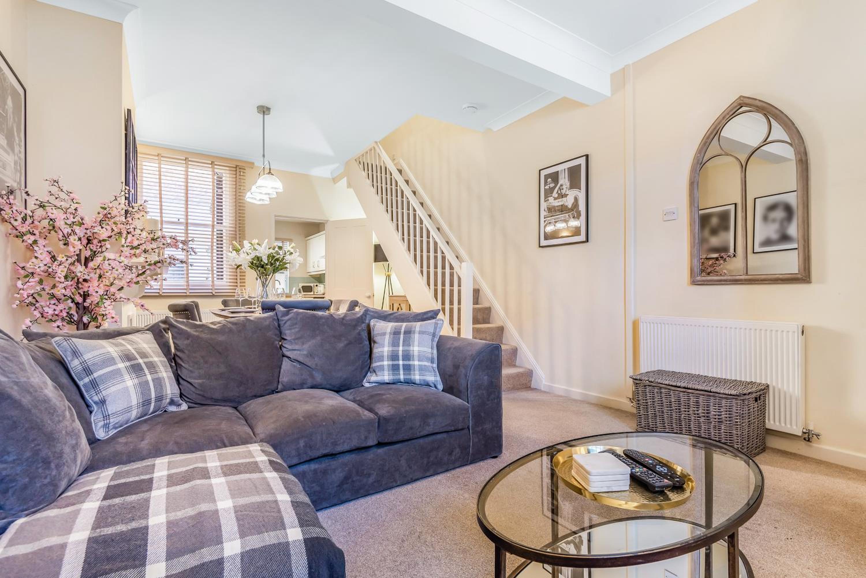 Three-Bedroom House - Photo 24