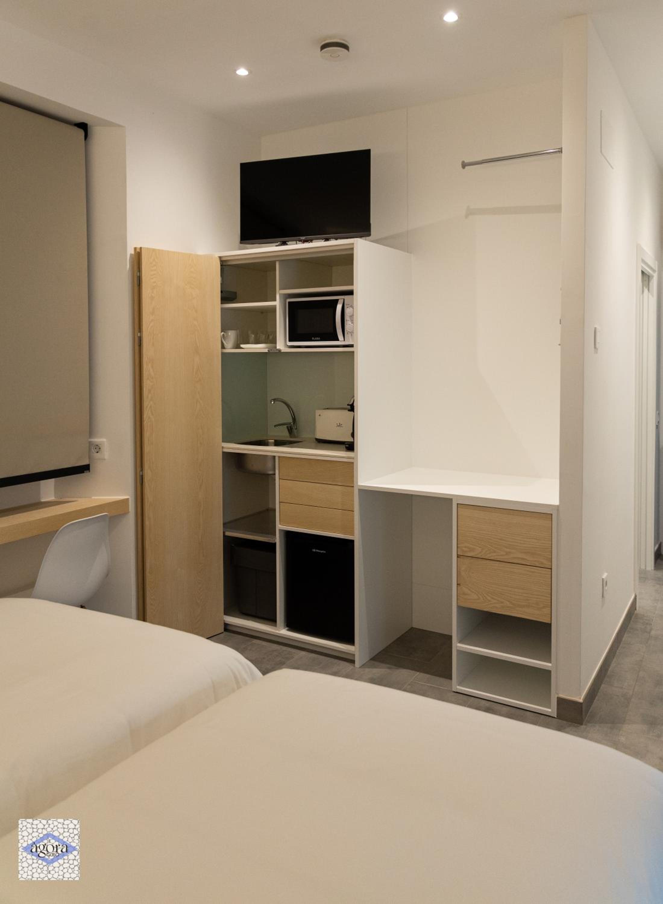 Deluxe Single Room photo 3