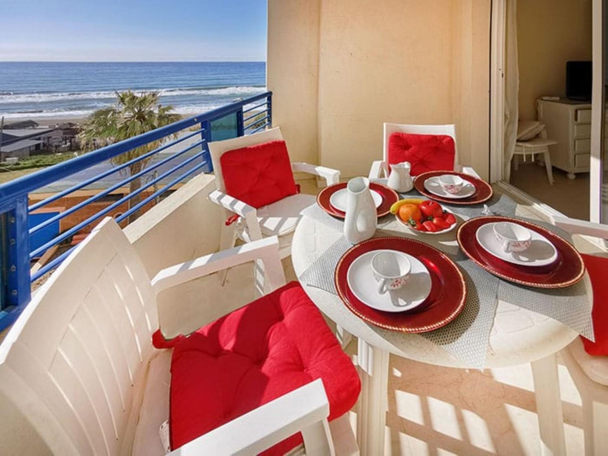 Family Room with Side Sea View