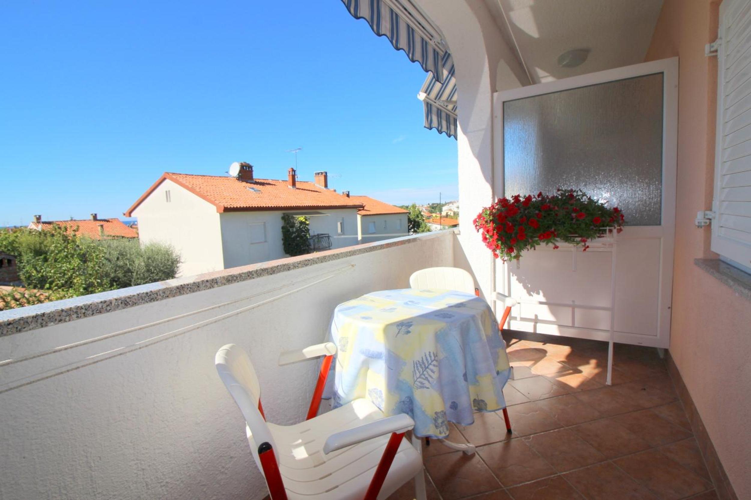 One Bedroom Apartment