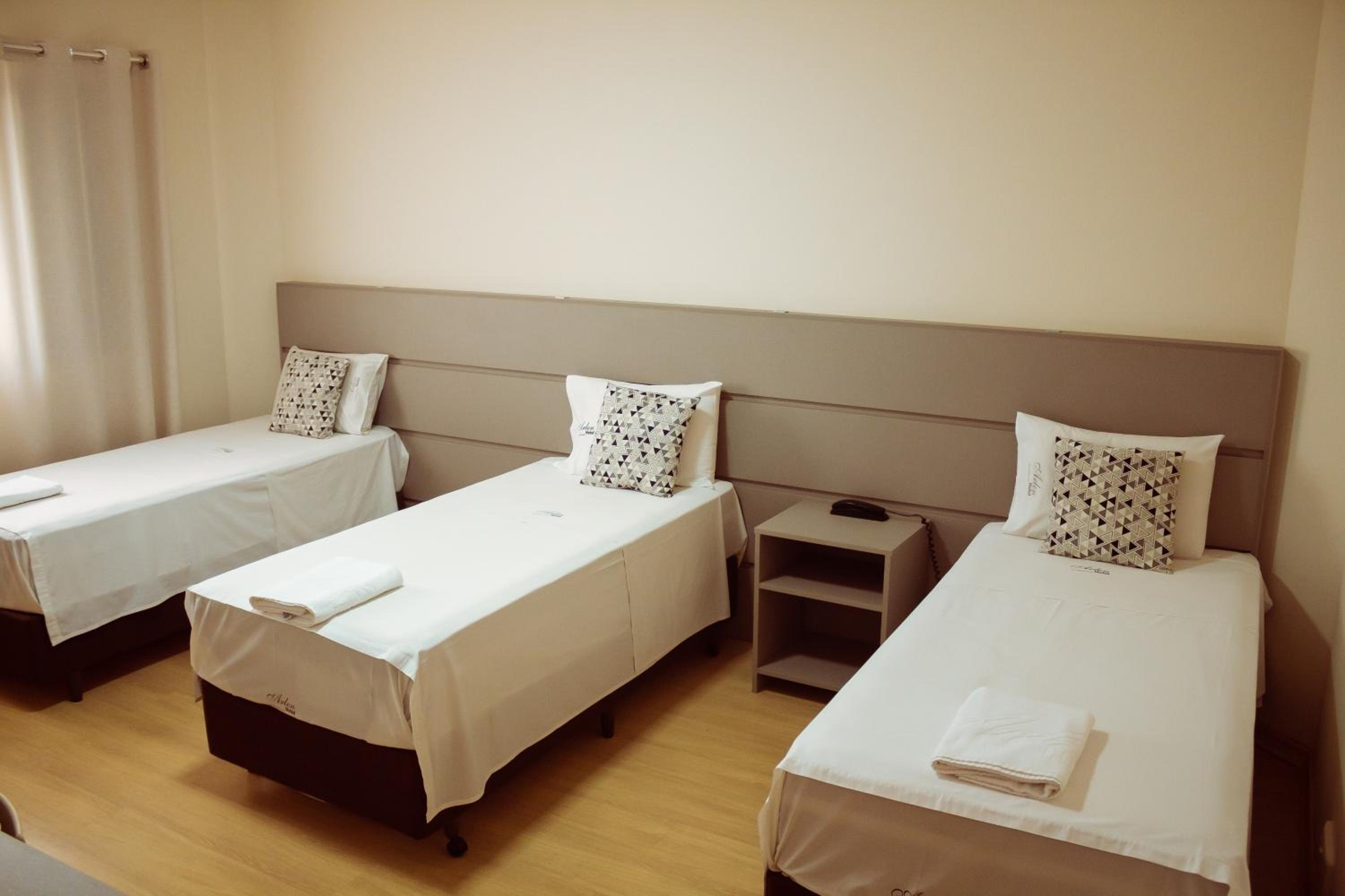 Standard Triple Room photo 2