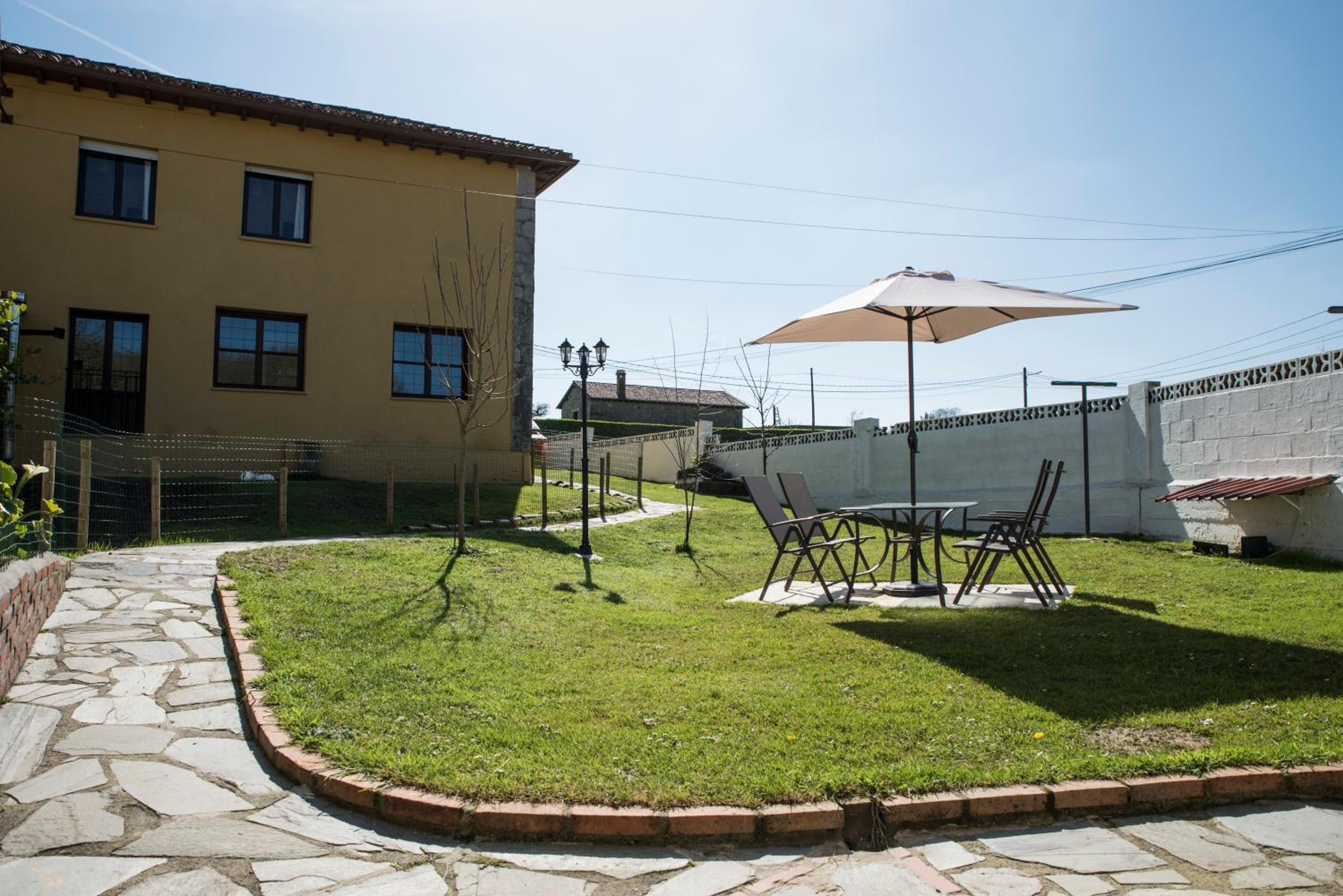 Apartment - Photo 5