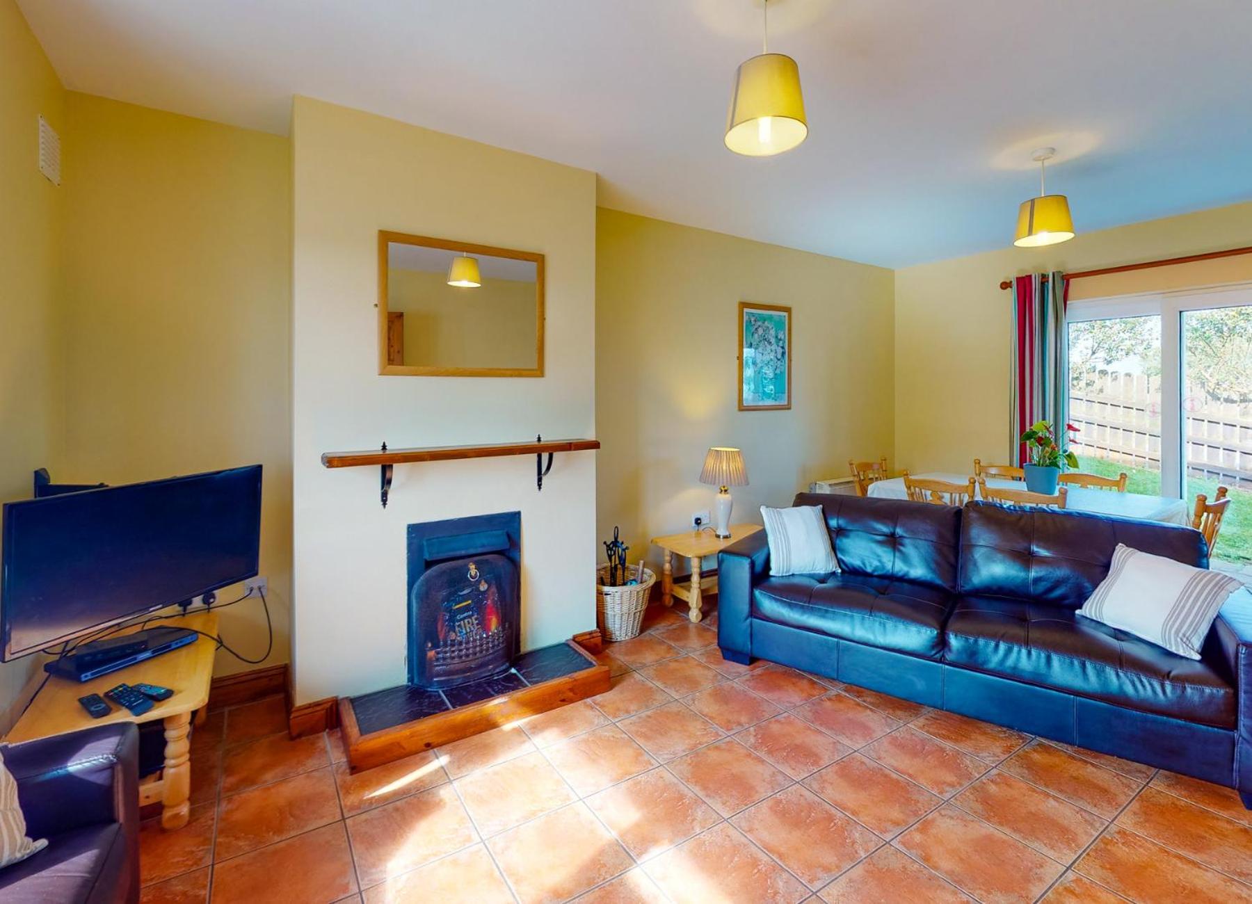 Three-Bedroom House photo 1