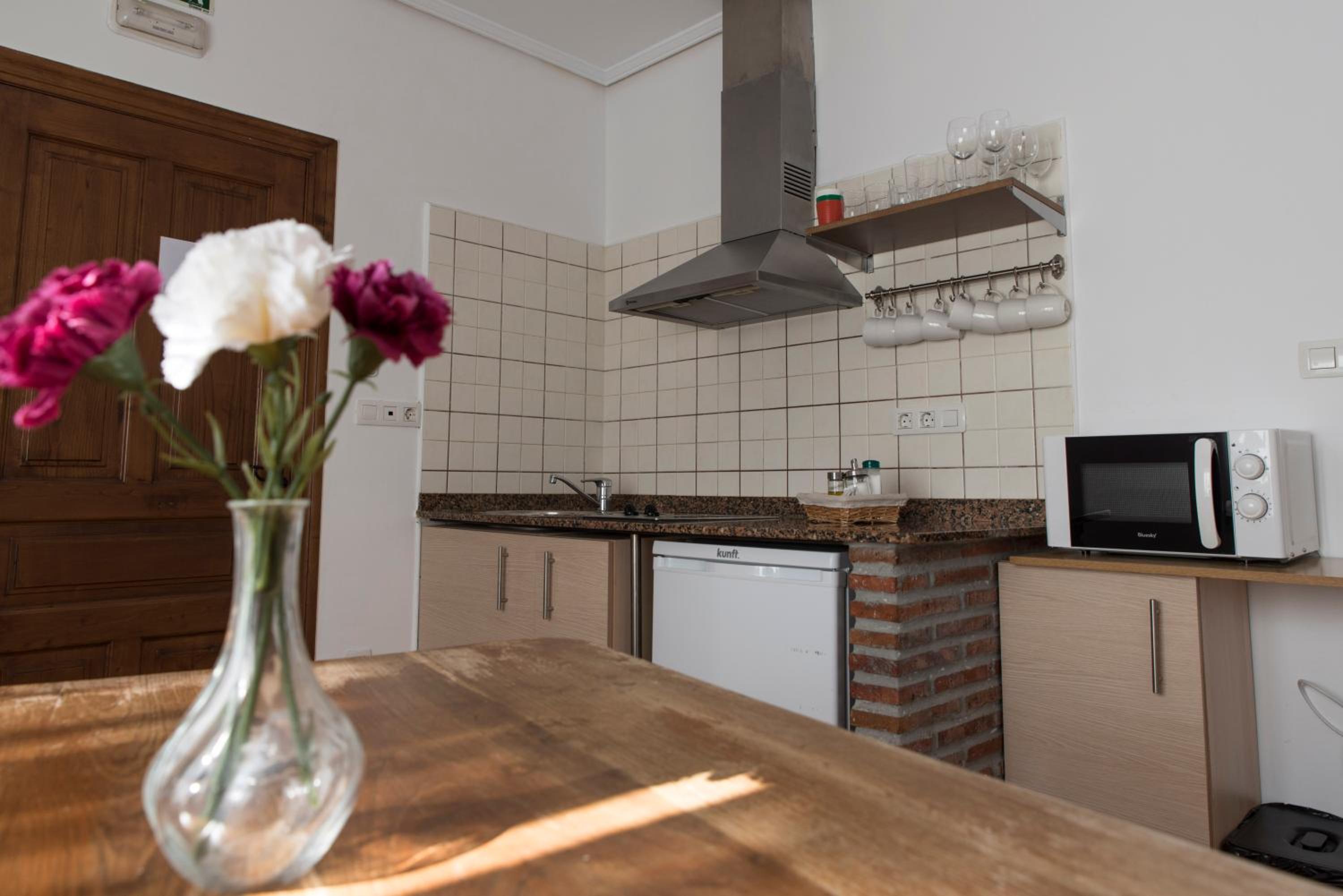 Apartment - Photo 3