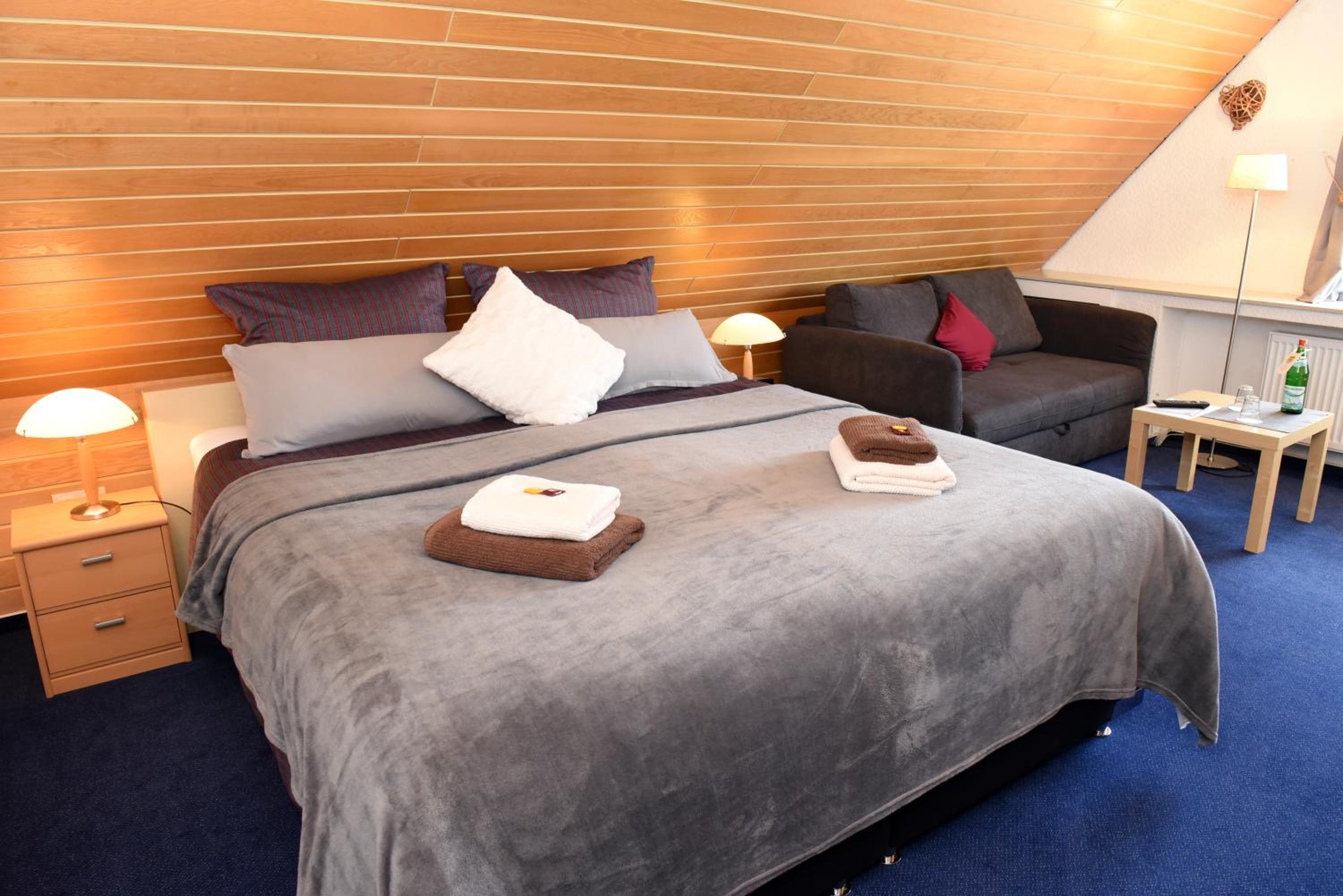 Double Room with Sleeping Sofa photo 2