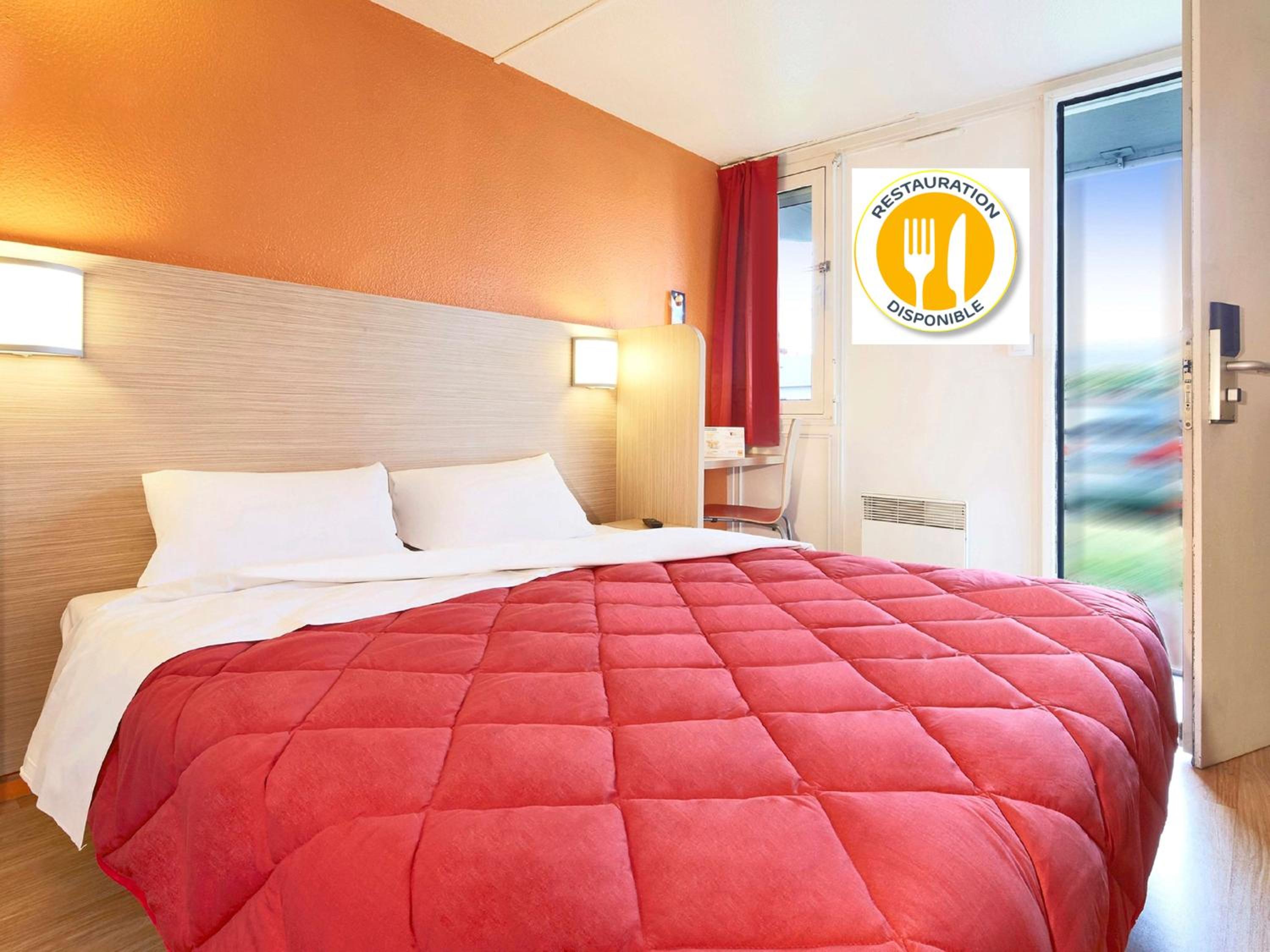 Double Room - Photo 10