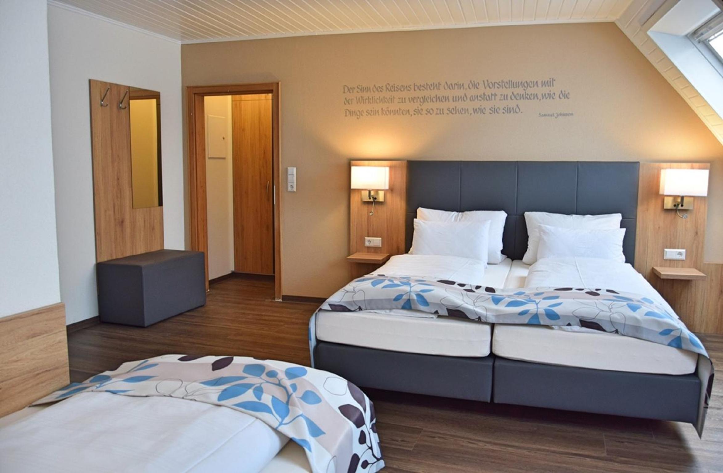 Triple Room with Bath photo 3