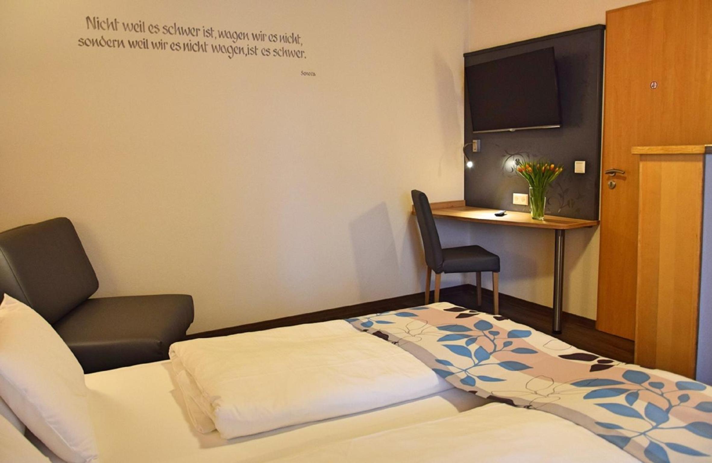 Double Room with Balcony photo 2