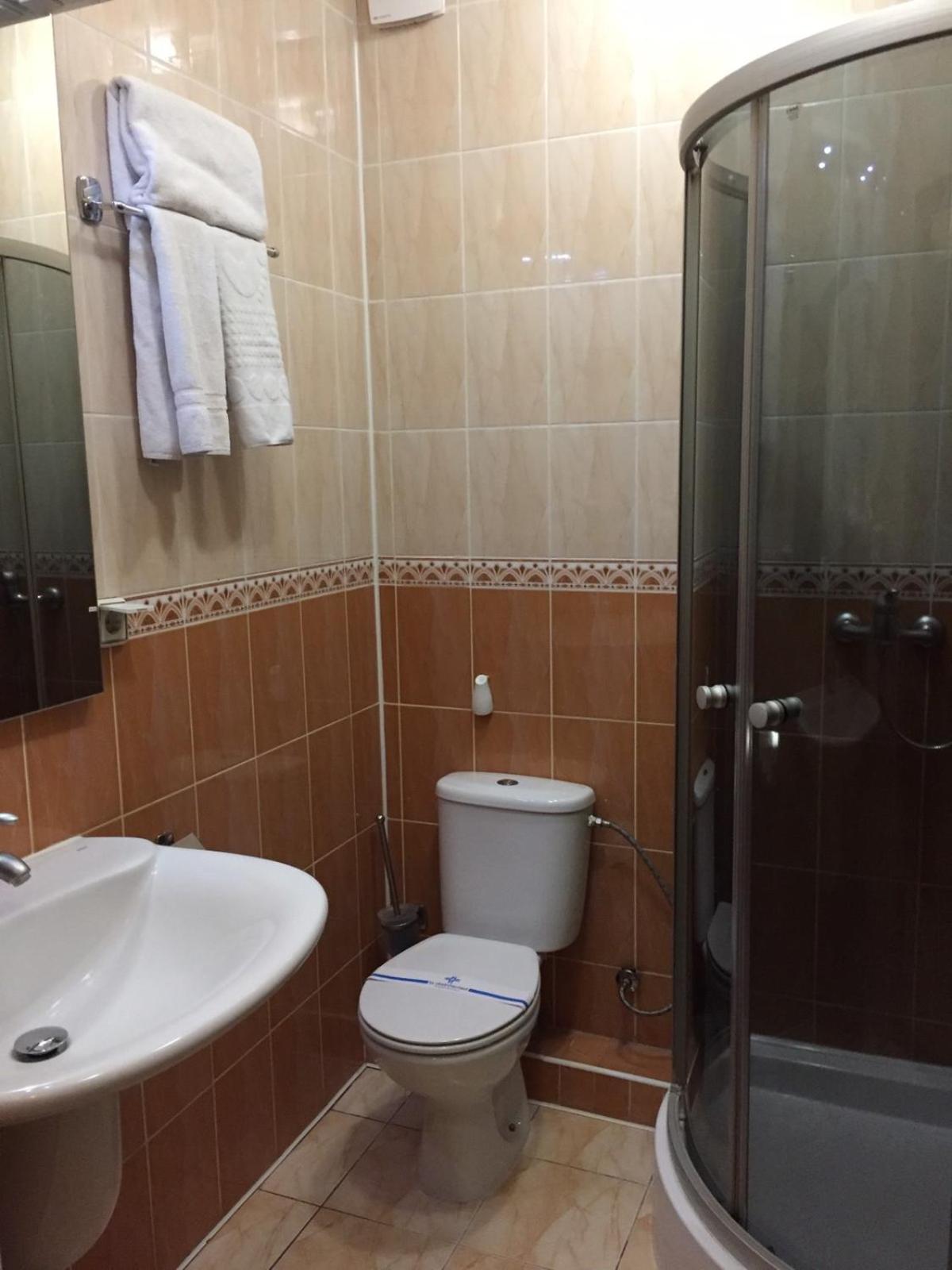 Small Single Room photo 2