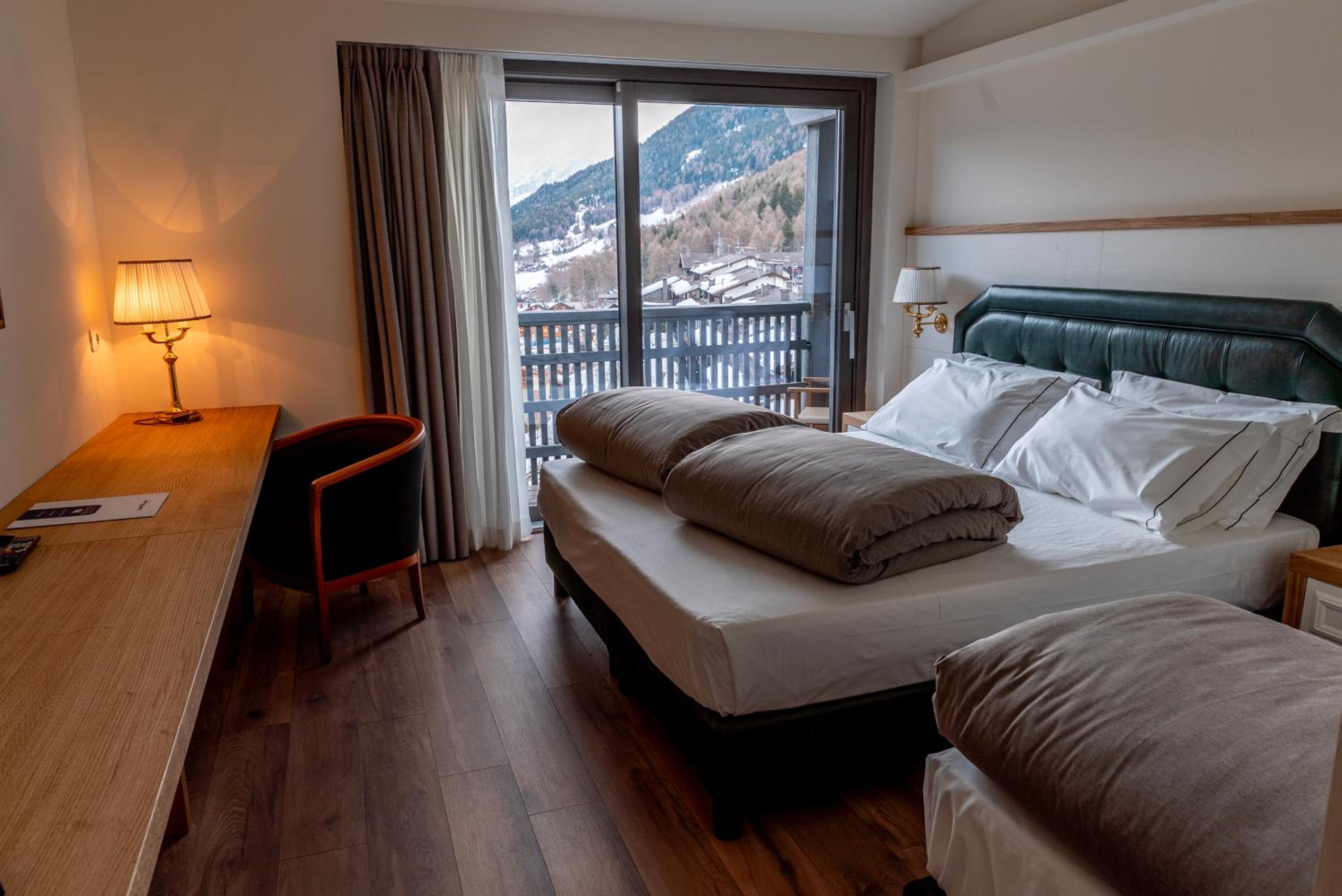 Deluxe Triple Room - Photo 1