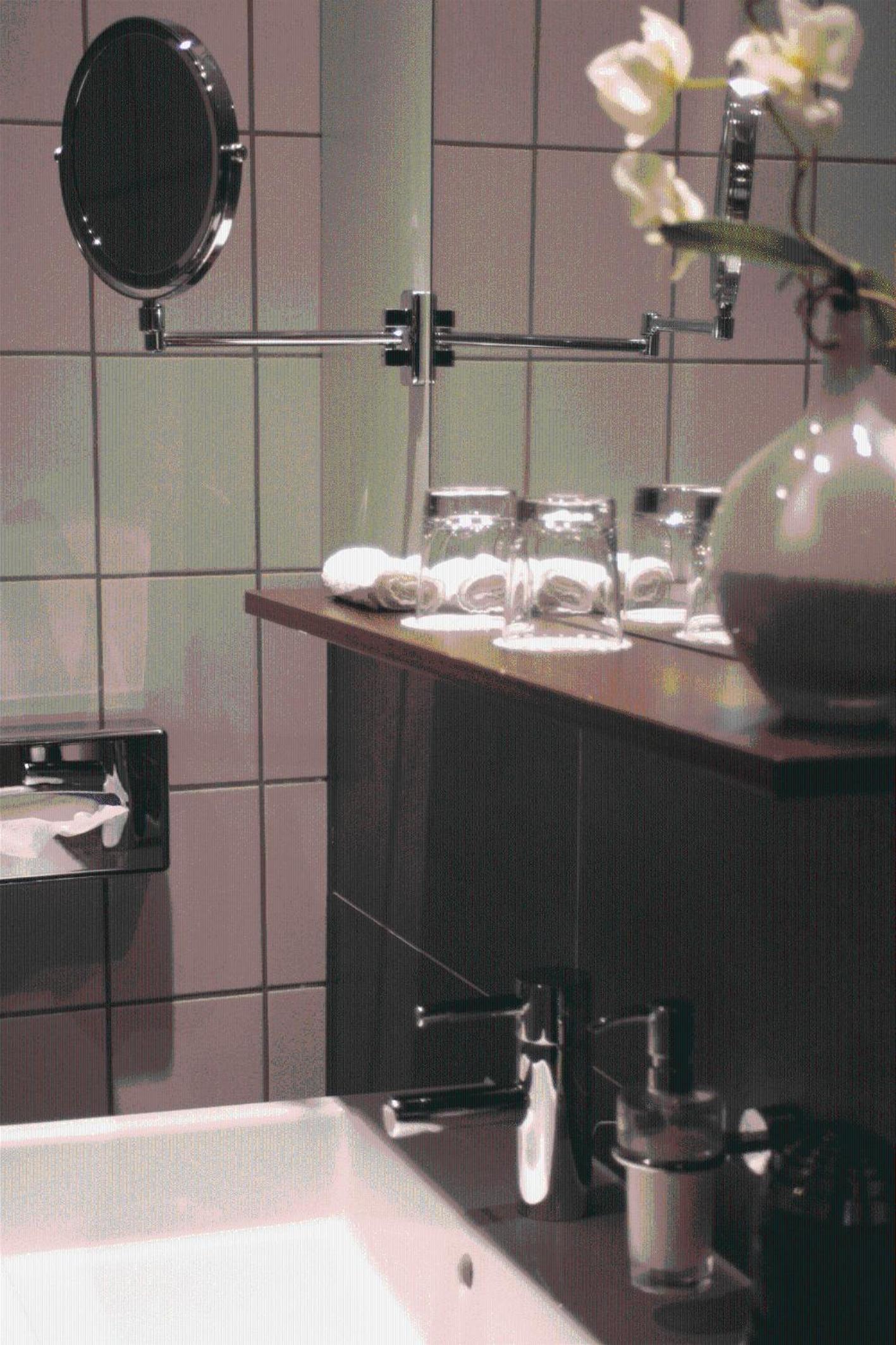 Double Room - Photo 5