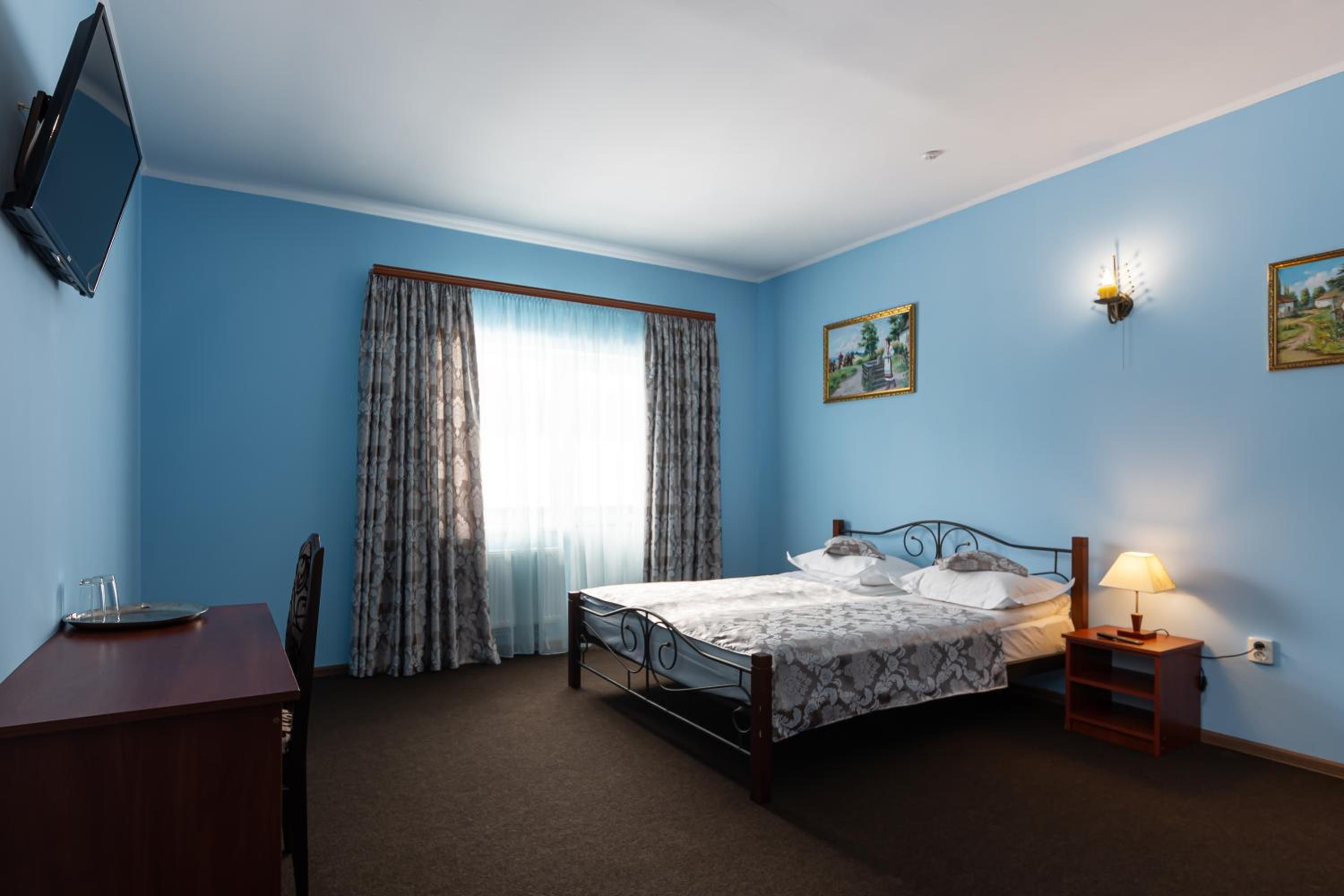 Superior Triple Room photo 3