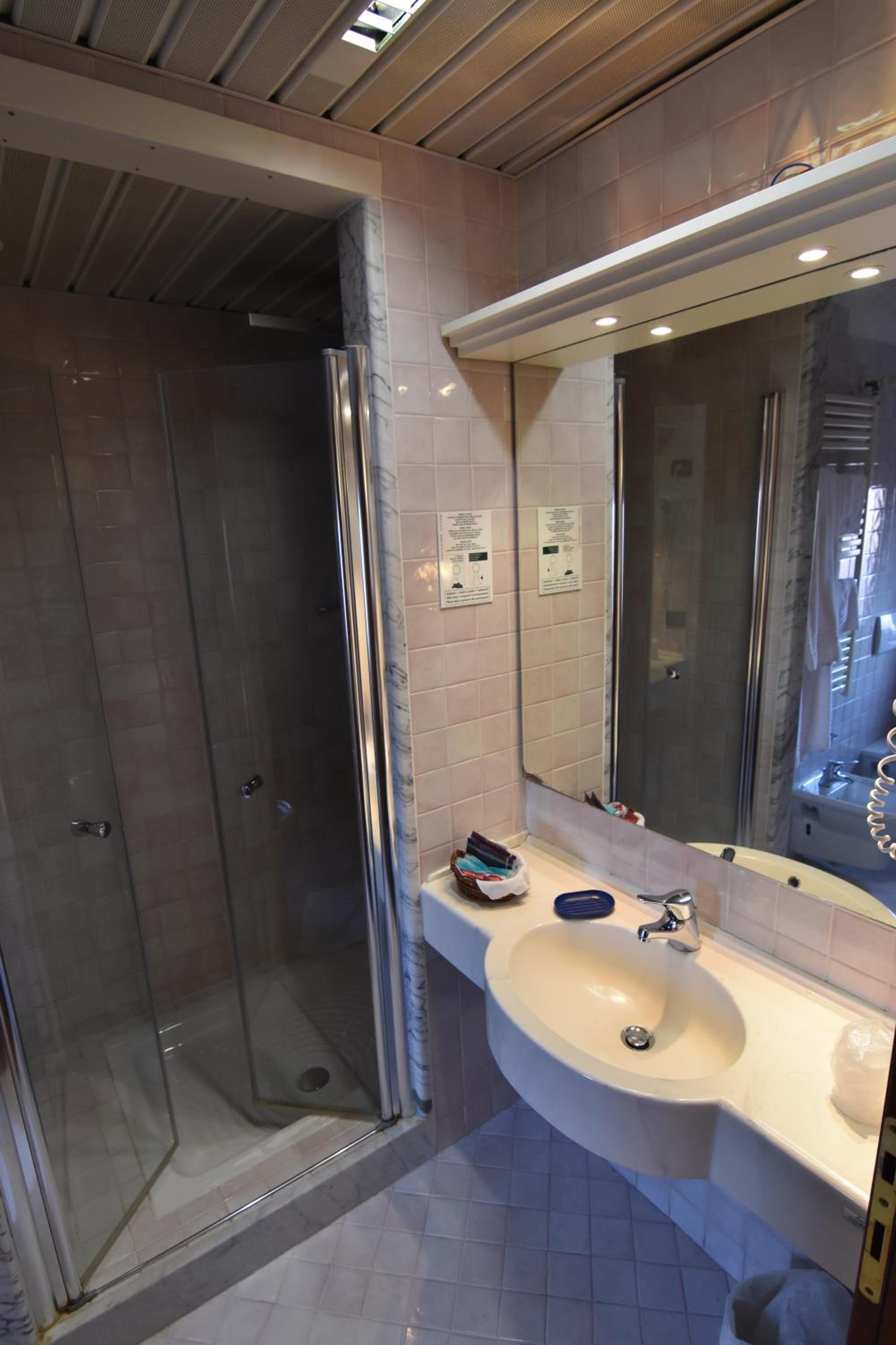 Triple Room - Photo 4