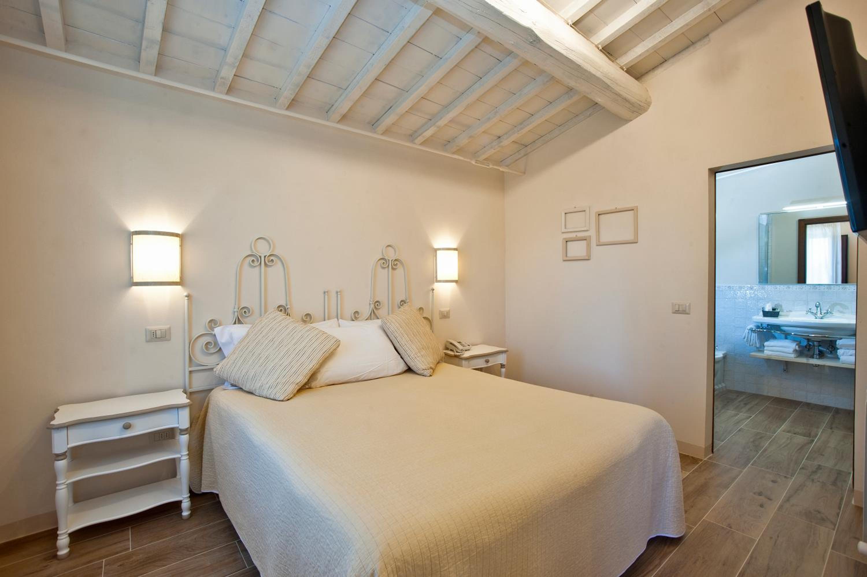 Deluxe Junior Suite