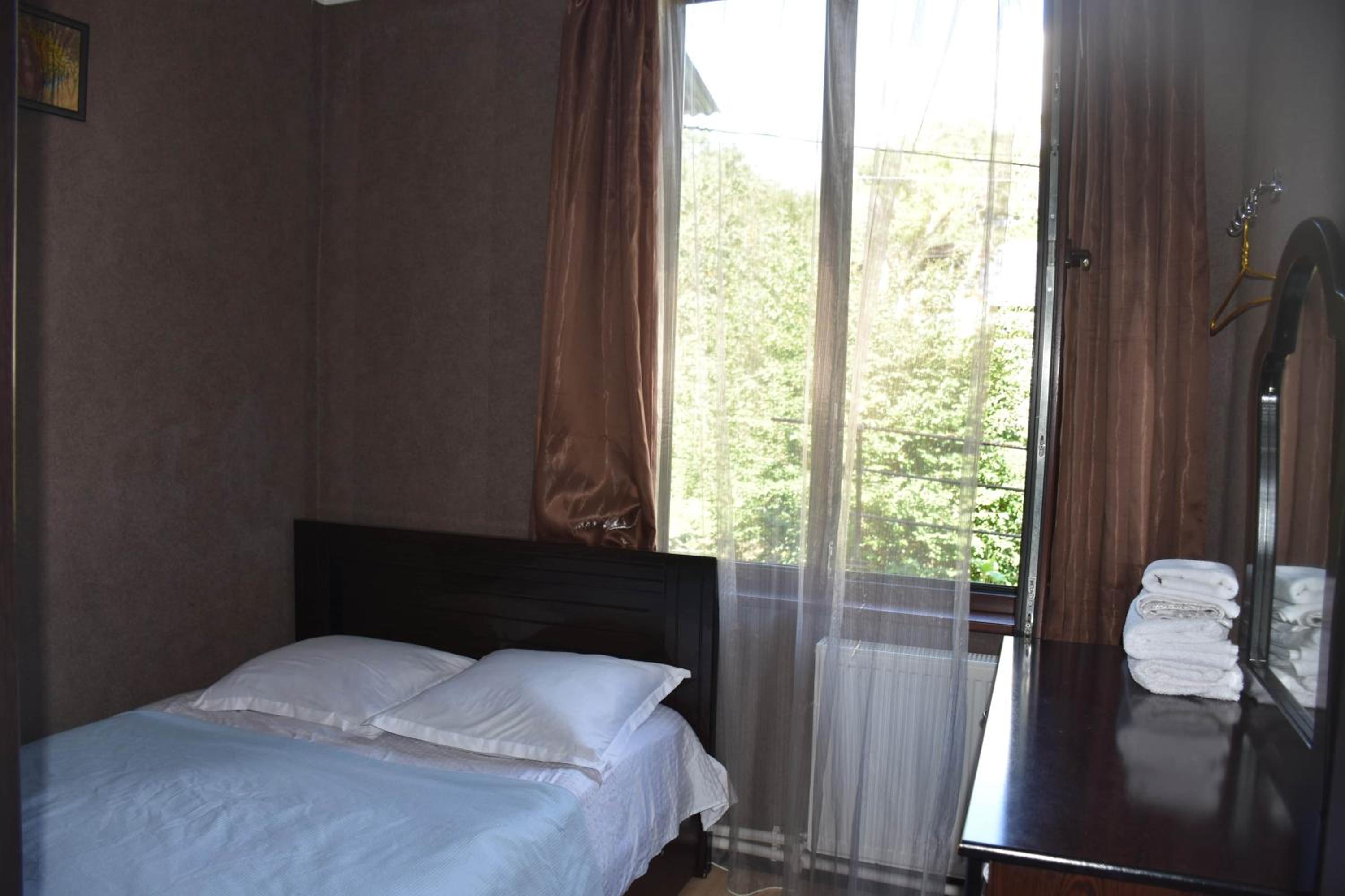 Three-Bedroom House photo 3