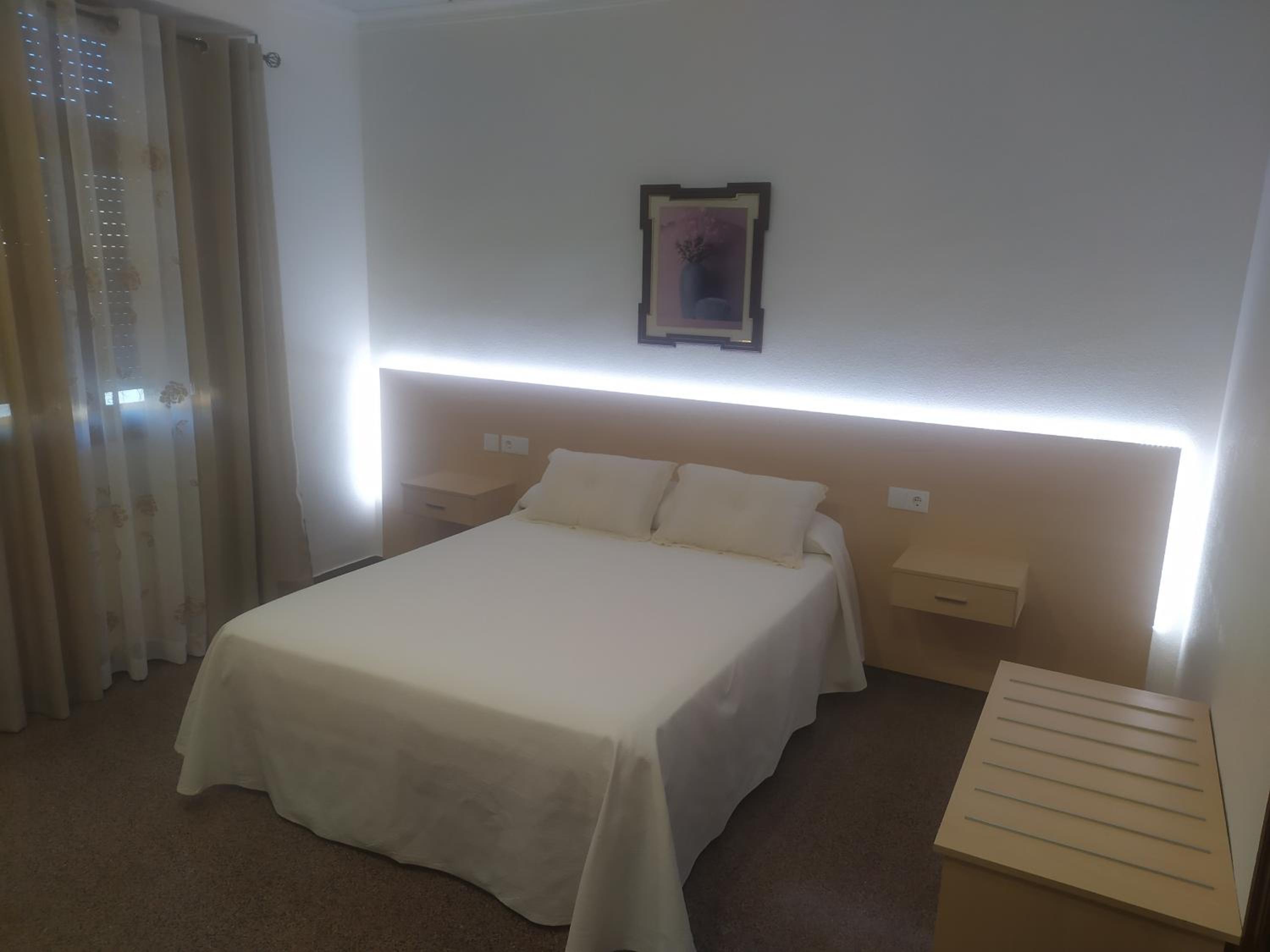Double Room - Photo 3