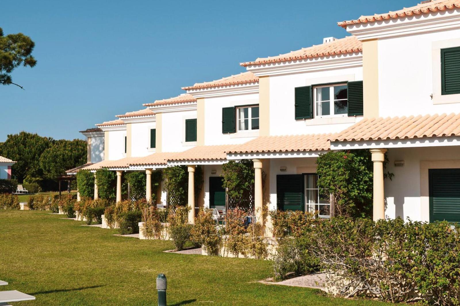 Two-Bedroom Villa (4 Adults) - Photo 3