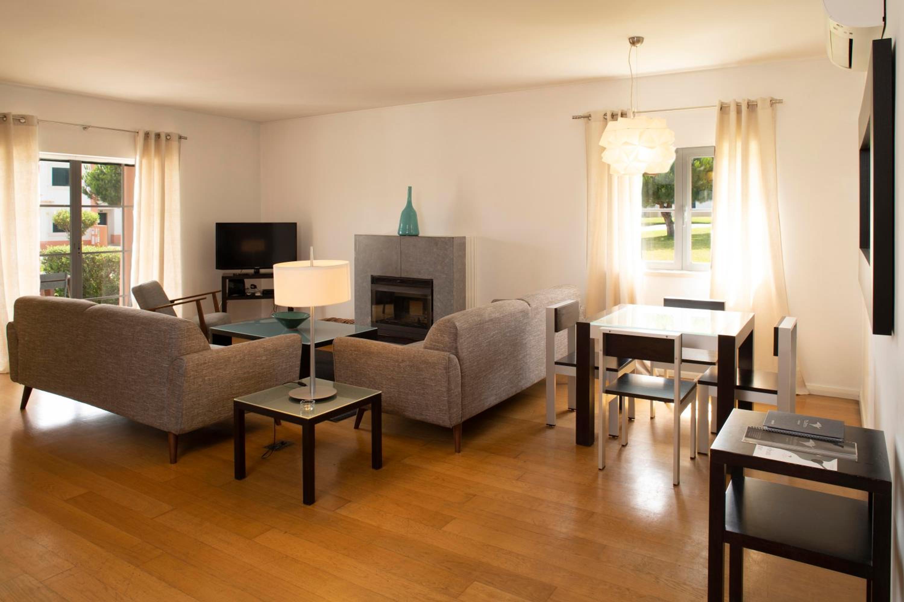One-Bedroom Villa - Photo 1