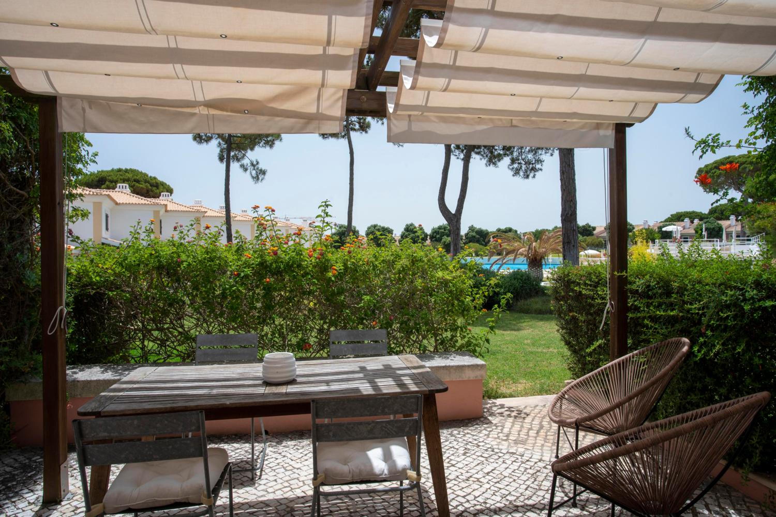 One-Bedroom Villa Duplex (3 adults + 1 child up to 12 years old) - Photo 2