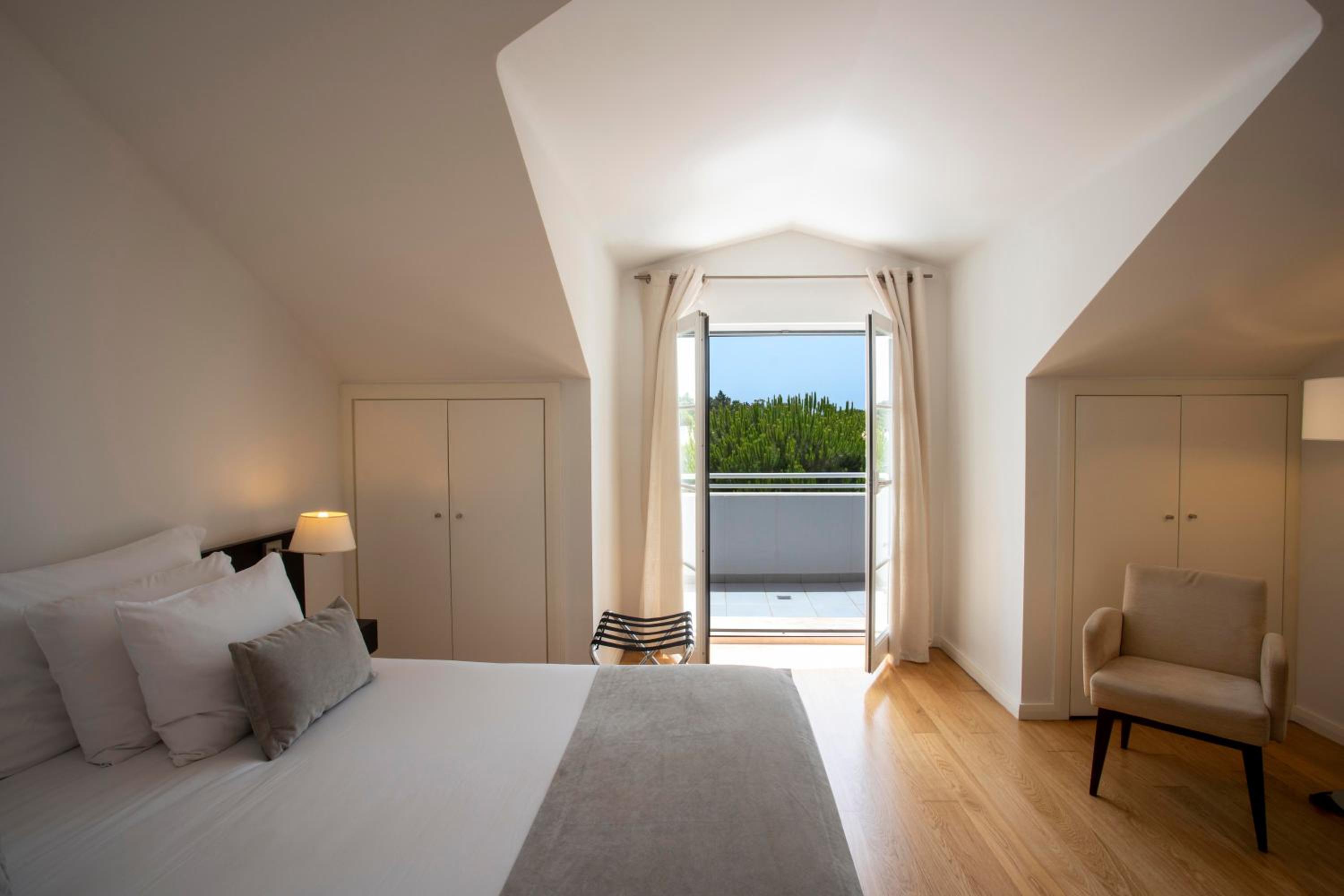 Two-Bedroom Villa (4 Adults) - Photo 4
