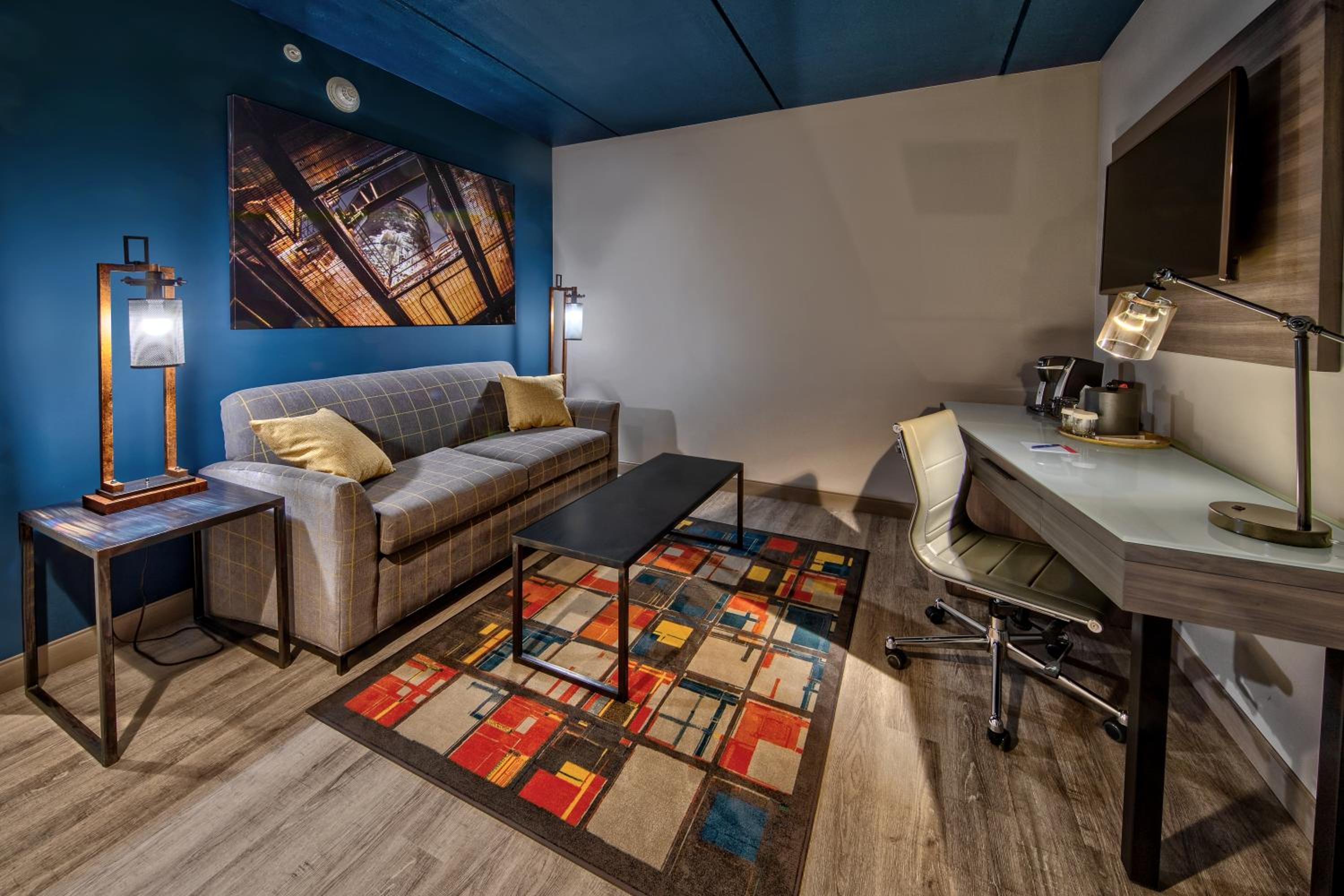 Premium King Room with Sofa Bed