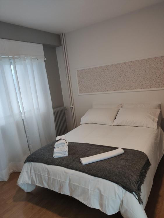Double Room - Photo 3