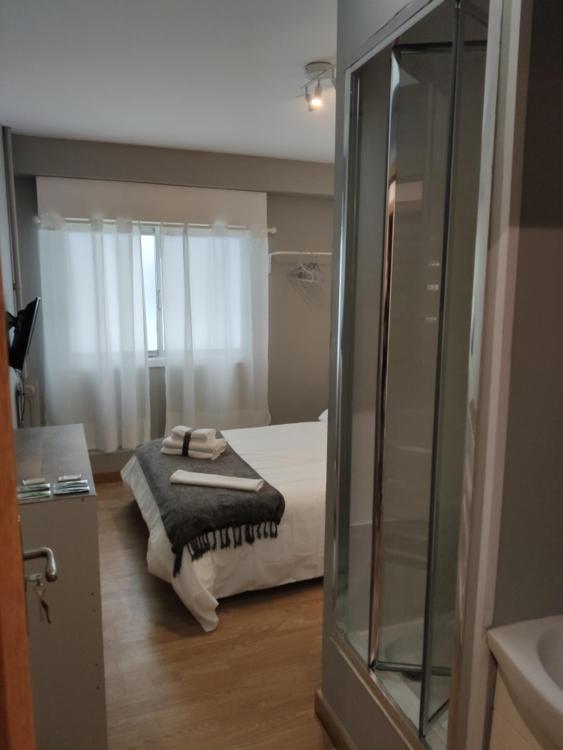 Budget Double Room - Photo 4