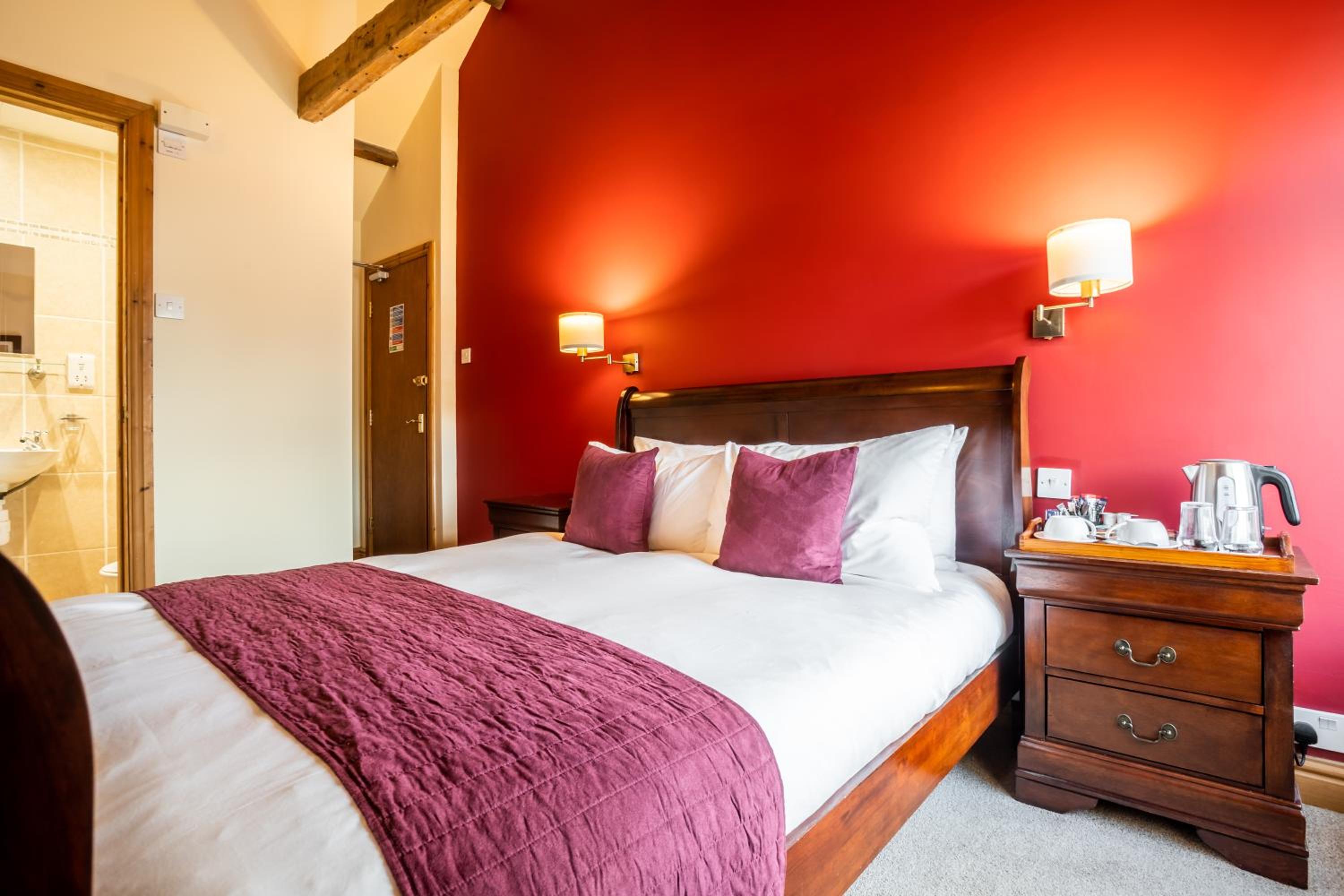 Double Room - Photo 15