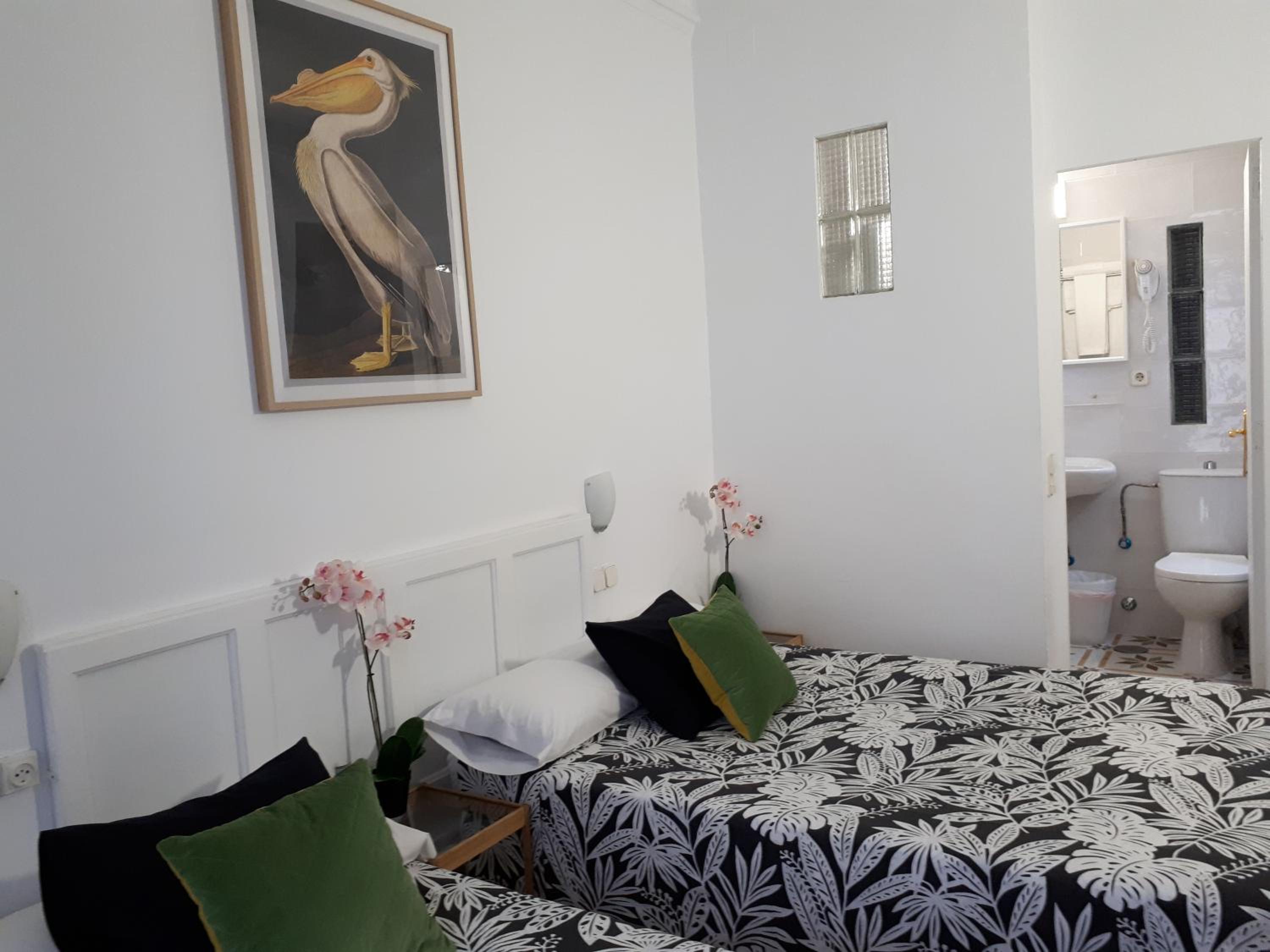Double or Twin Room photo 2