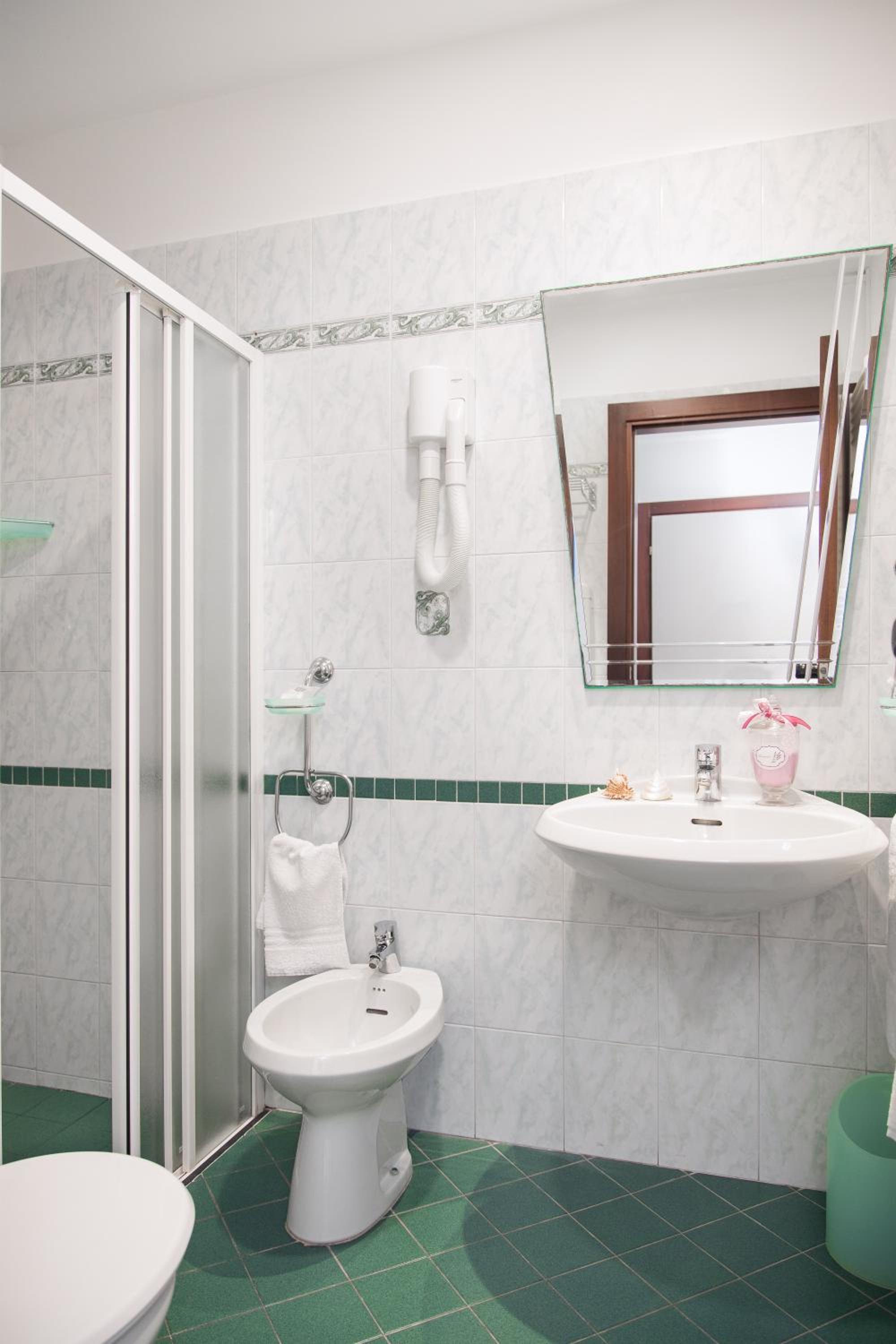 Triple Room - Photo 4