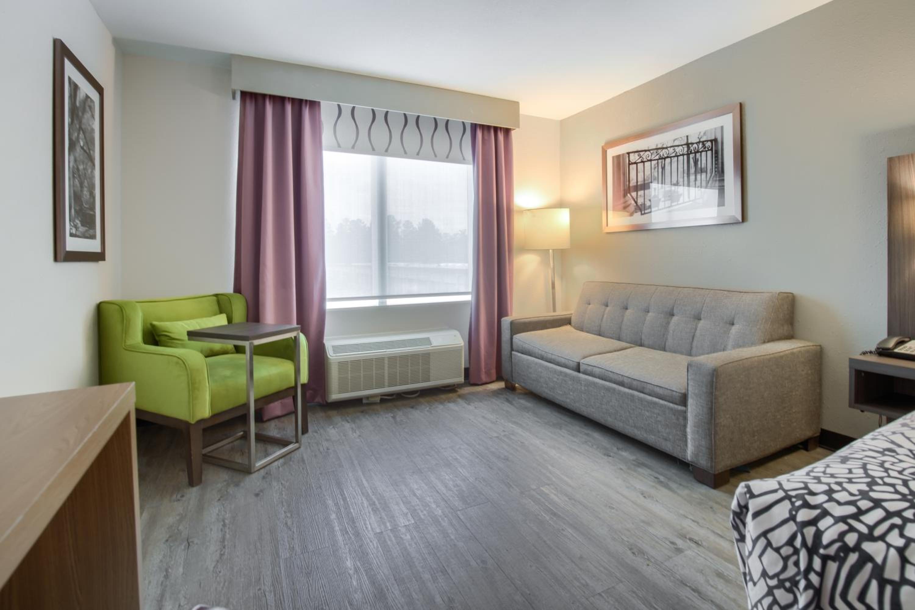 Executive King Room with Sofa Bed
