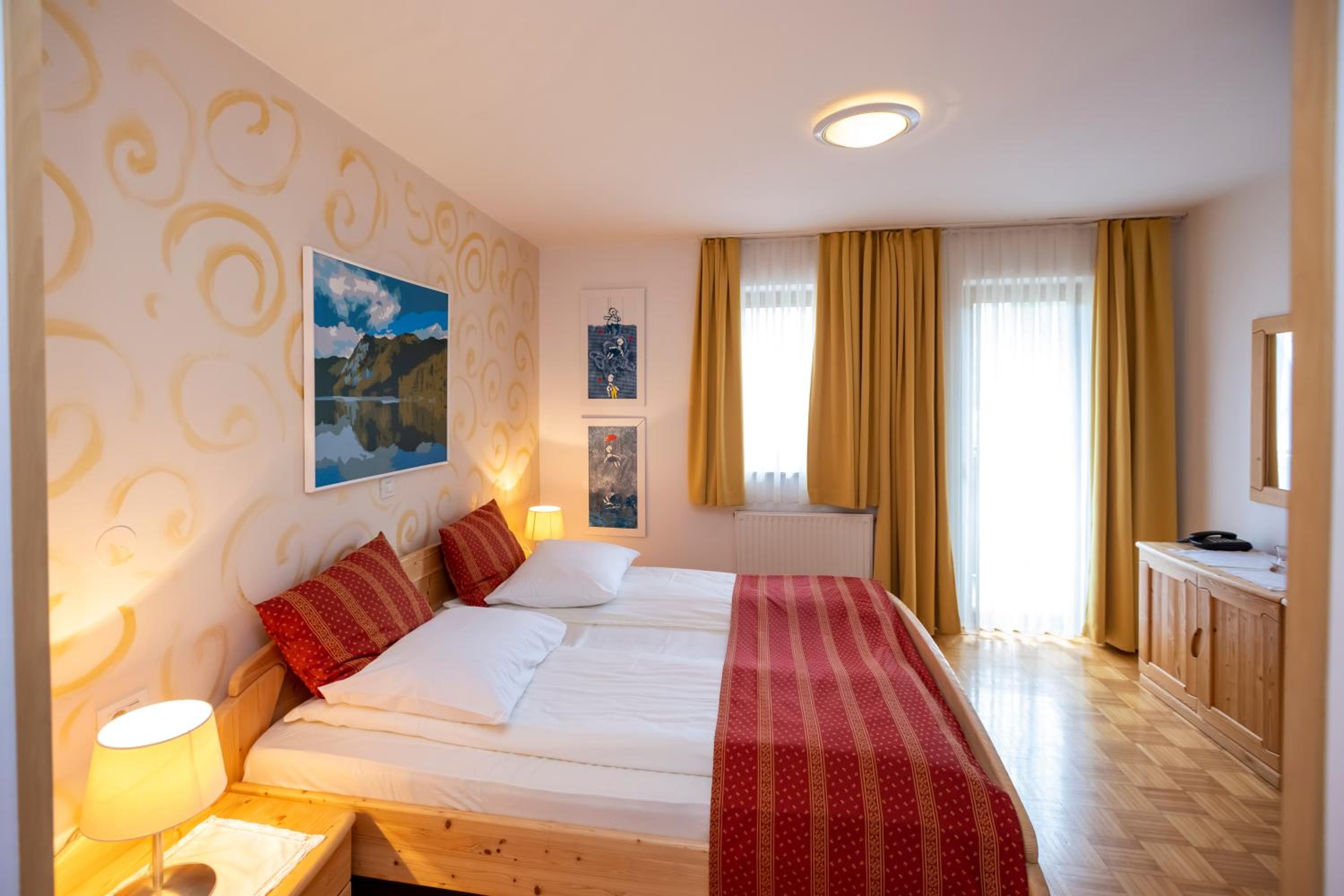 Triple Room with Balcony - Photo 4